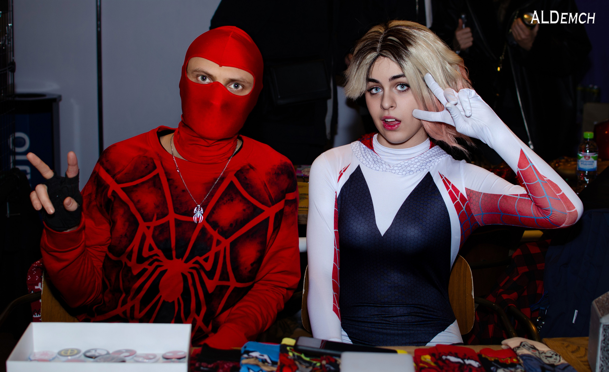 Марвел комикс картинки персонажей и косплей фото в России