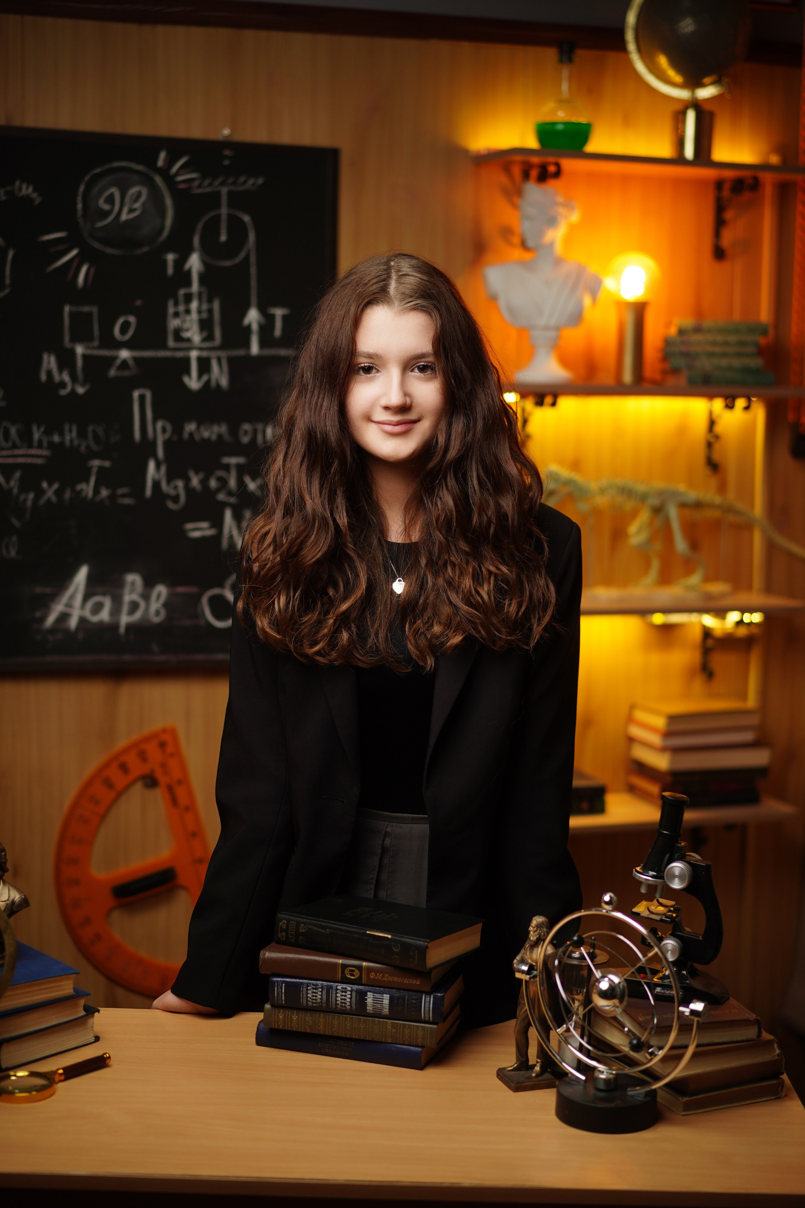 Стиль портрета в студии. GOTRA — выпускные альбомы в Тюмени