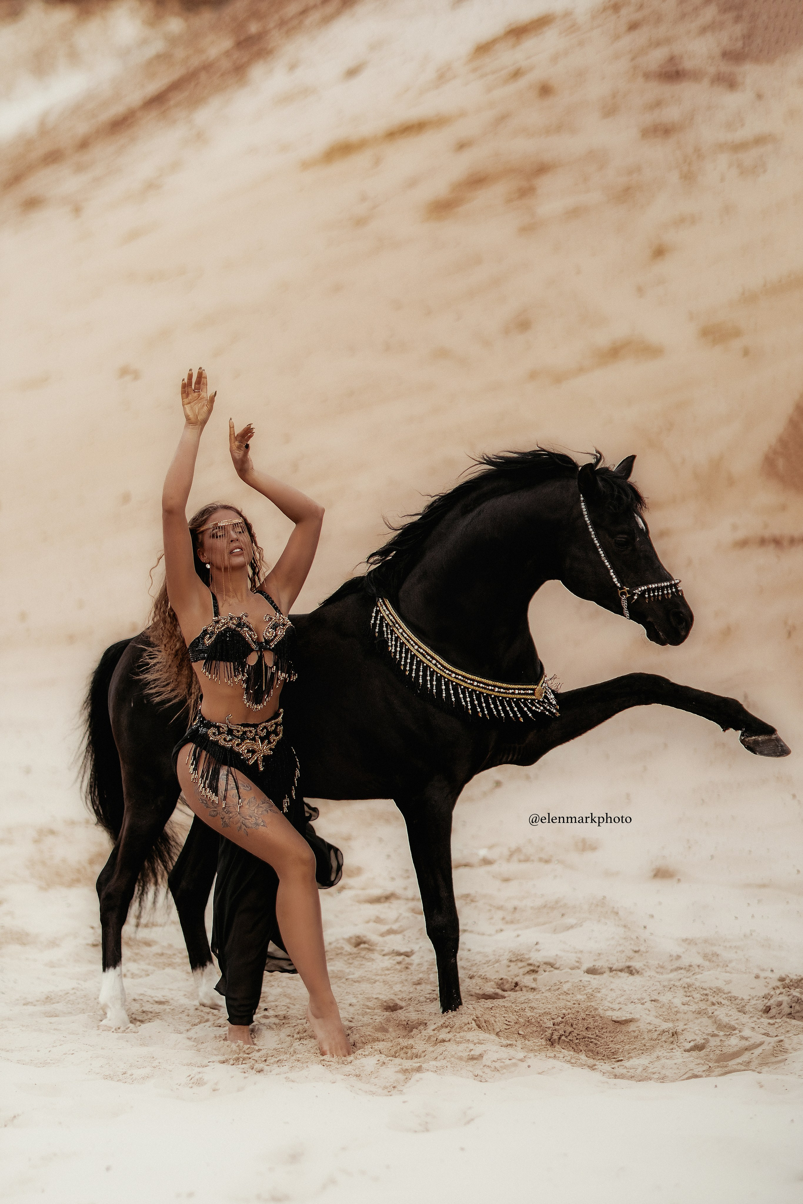 Восточная фотосессия с конем. Женский и свадебный фотограф в Москве Елена Тараскина