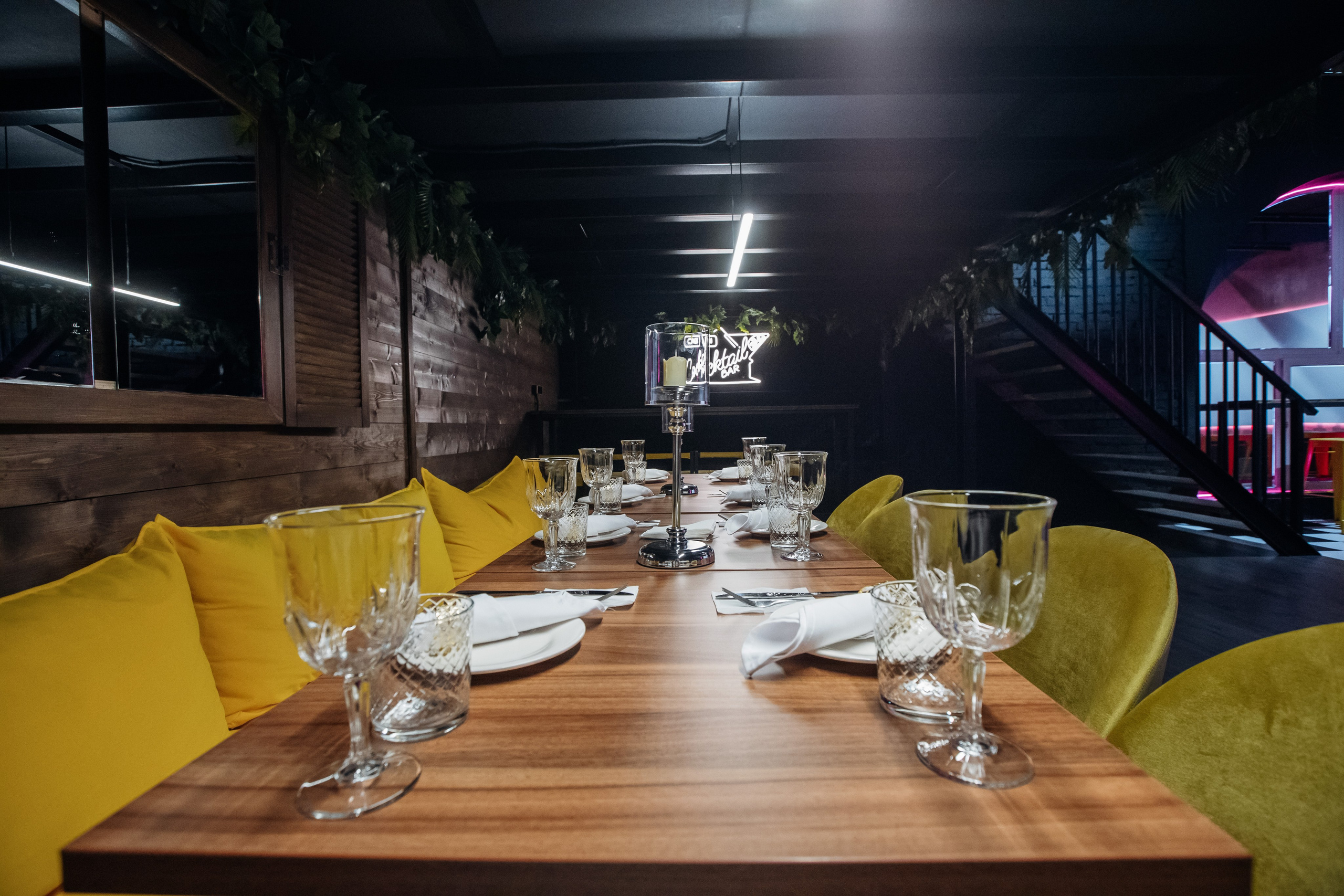 Оушен Драйв (лето). Аренда лофта в СПб для мероприятий