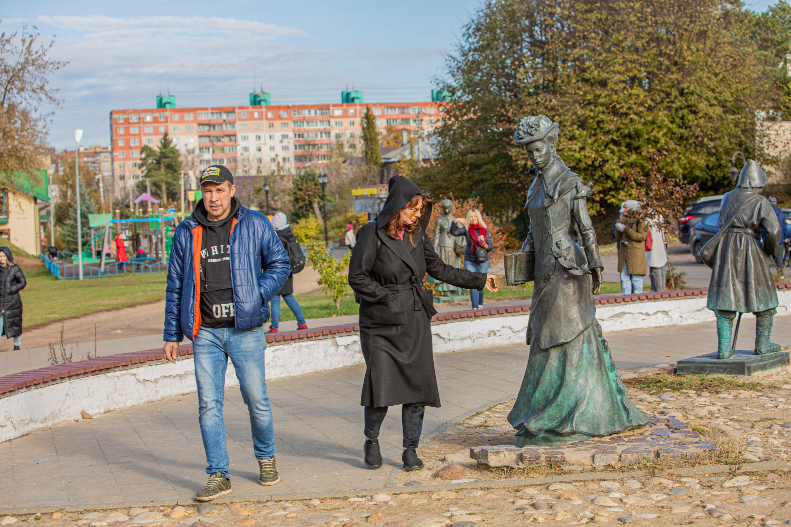 Воскресенье в г. Дмитров. Фотограф Сергей Ловкий
