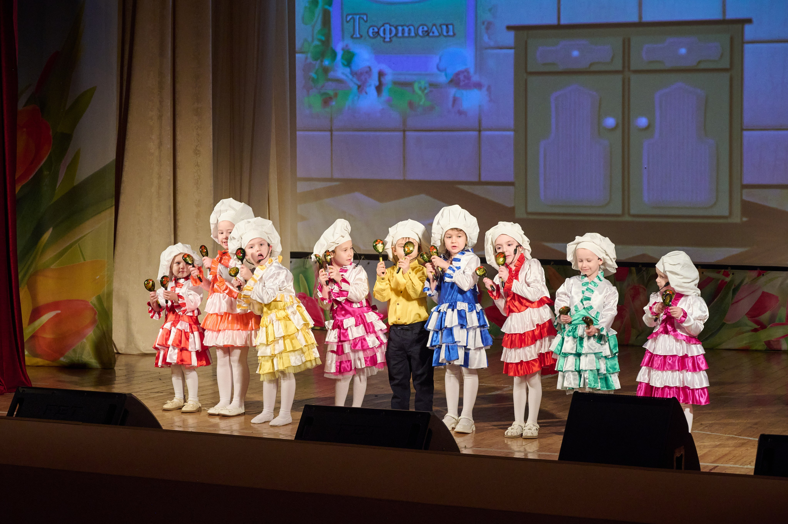 8 марта ДК Кабардинка. Жизнь курорта Кабардинка в фотографиях