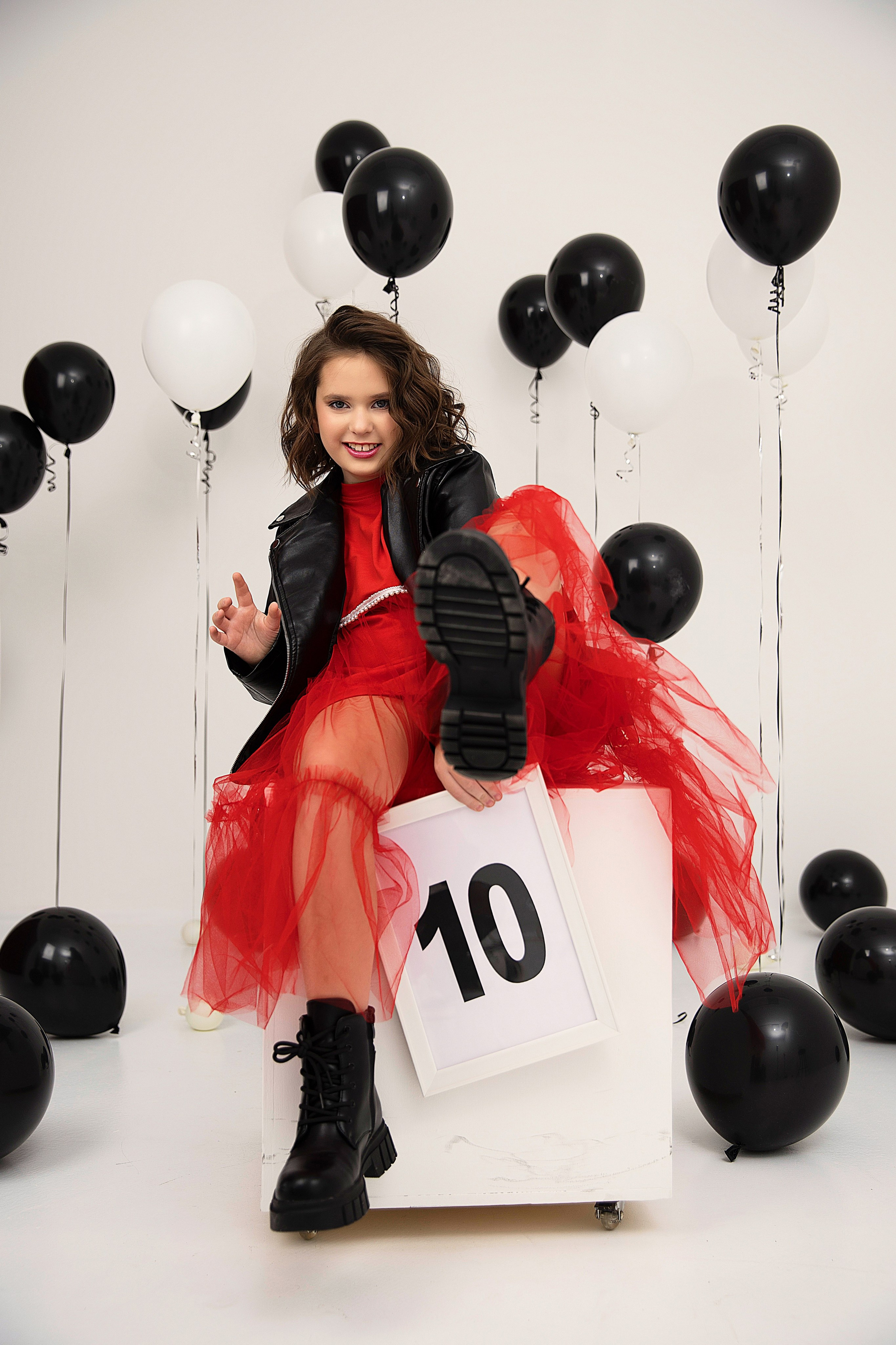 «Именинник». Детский школьный фотограф в Кемерово Зиновьева Екатерина