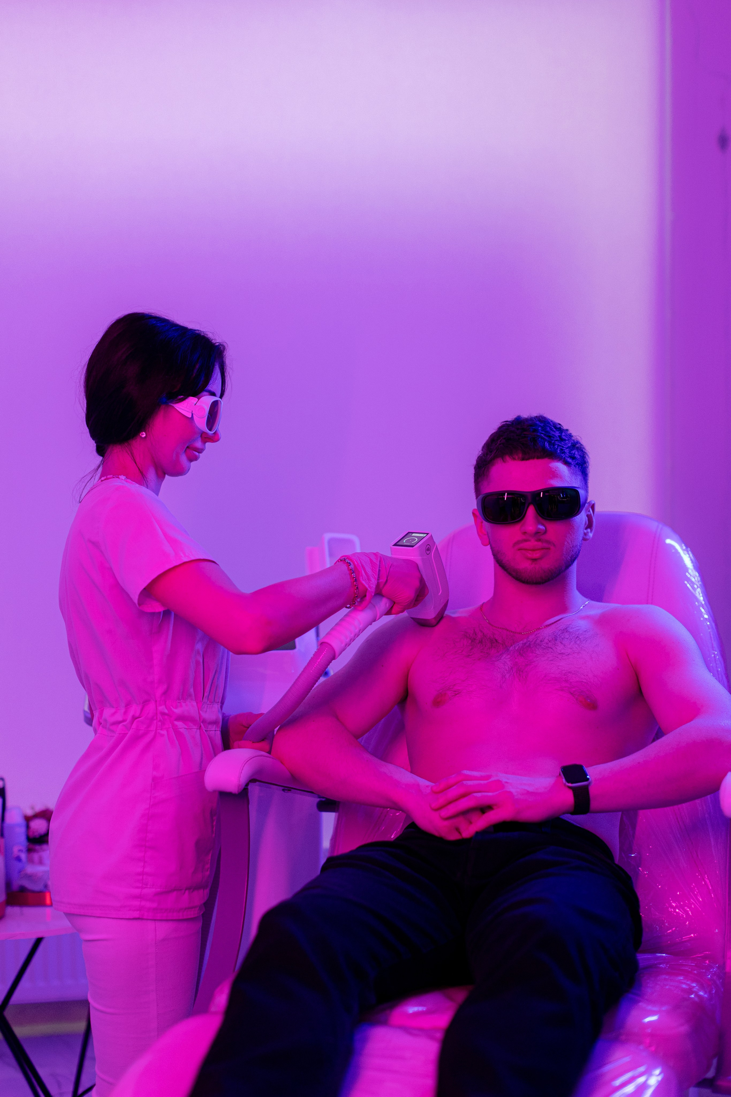 Фотосессия для студии лазерной эпиляции Cosmo Laser в СПб