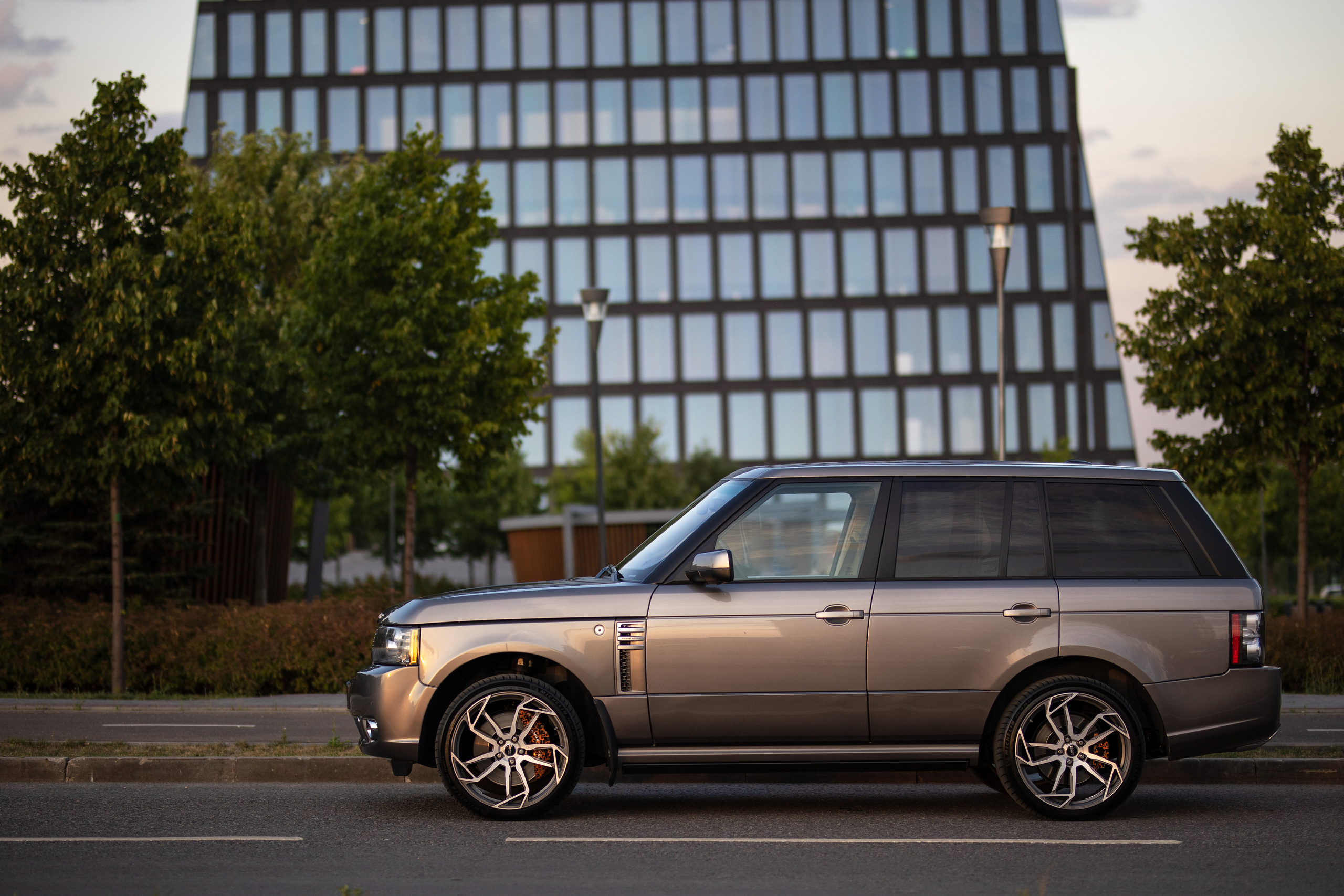 Range Rover Autobiography Ultimate Edition. Фотограф Сергей Лукьянов @xapeton_photo Москва