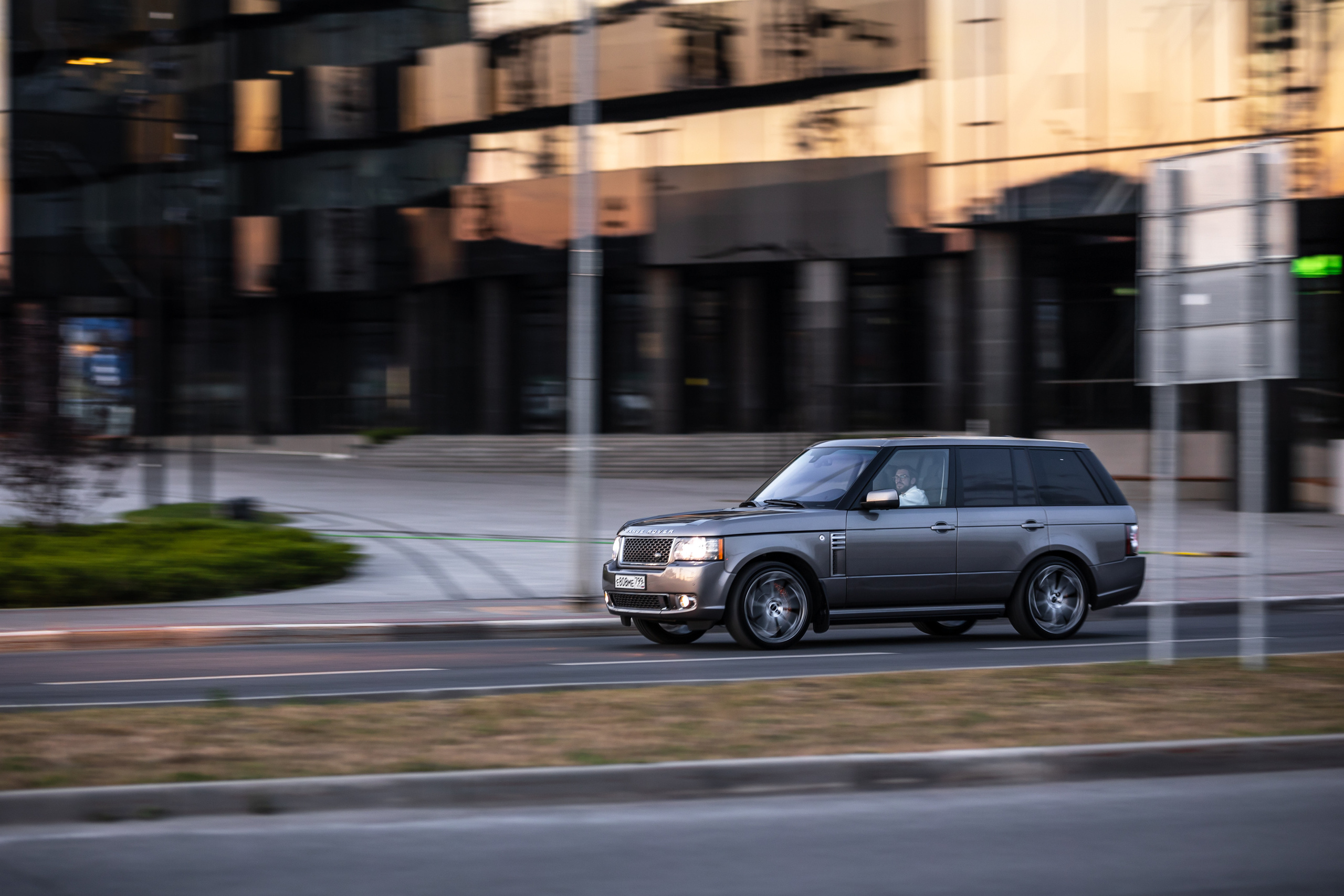 Range Rover Autobiography Ultimate Edition. Фотограф Сергей Лукьянов @xapeton_photo Москва