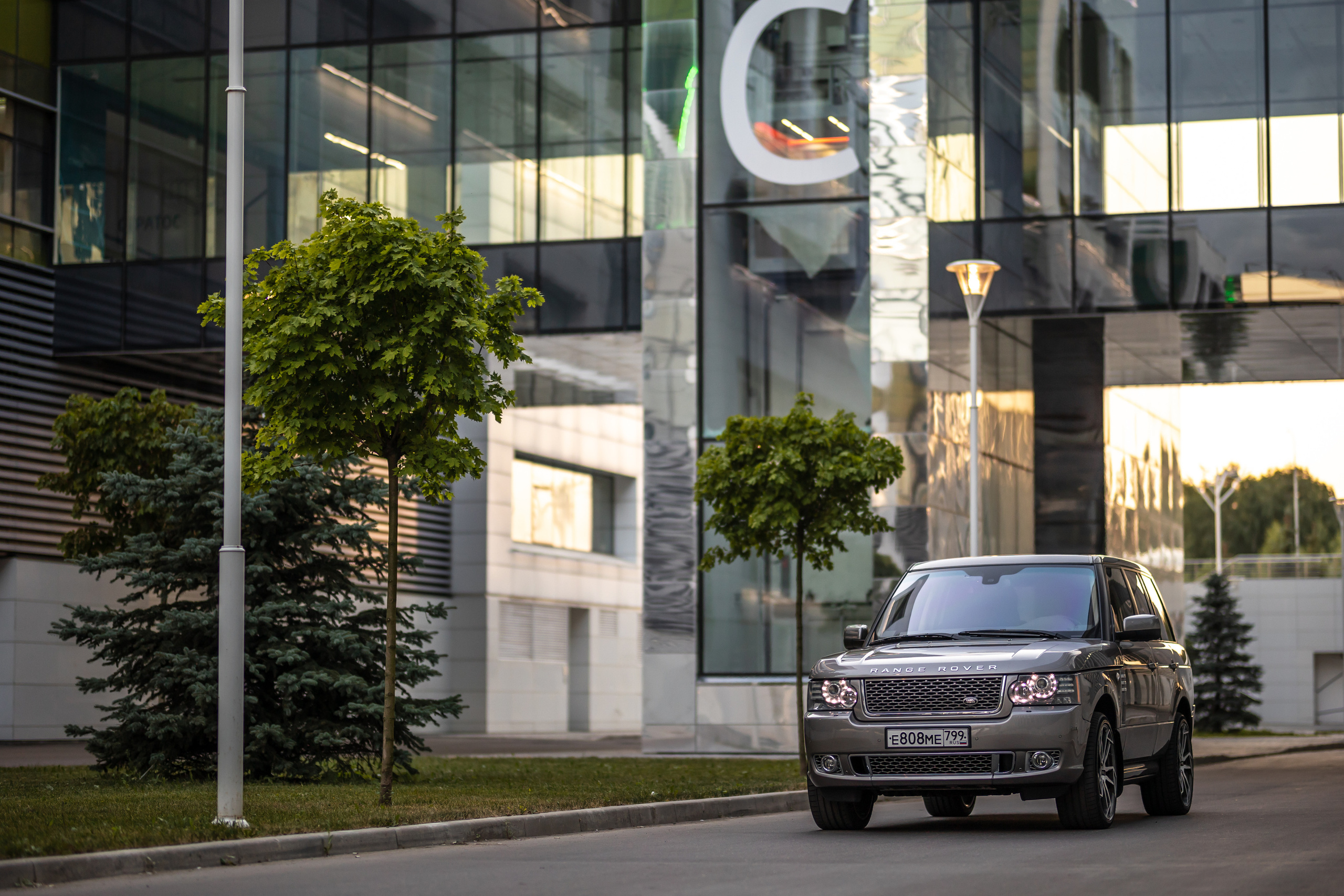 Range Rover Autobiography Ultimate Edition. Фотограф Сергей Лукьянов @xapeton_photo Москва