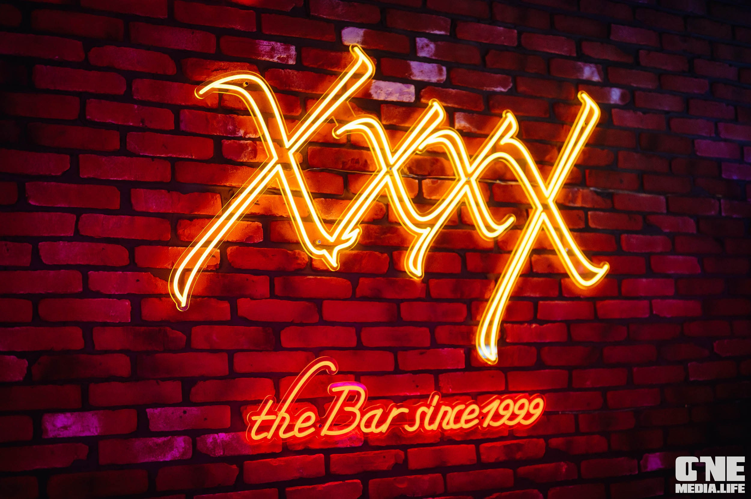 Фотоотчет из экстрим бара XxxX. One Media Life: фоторепортажи, фотоотчеты с мероприятий и заведений