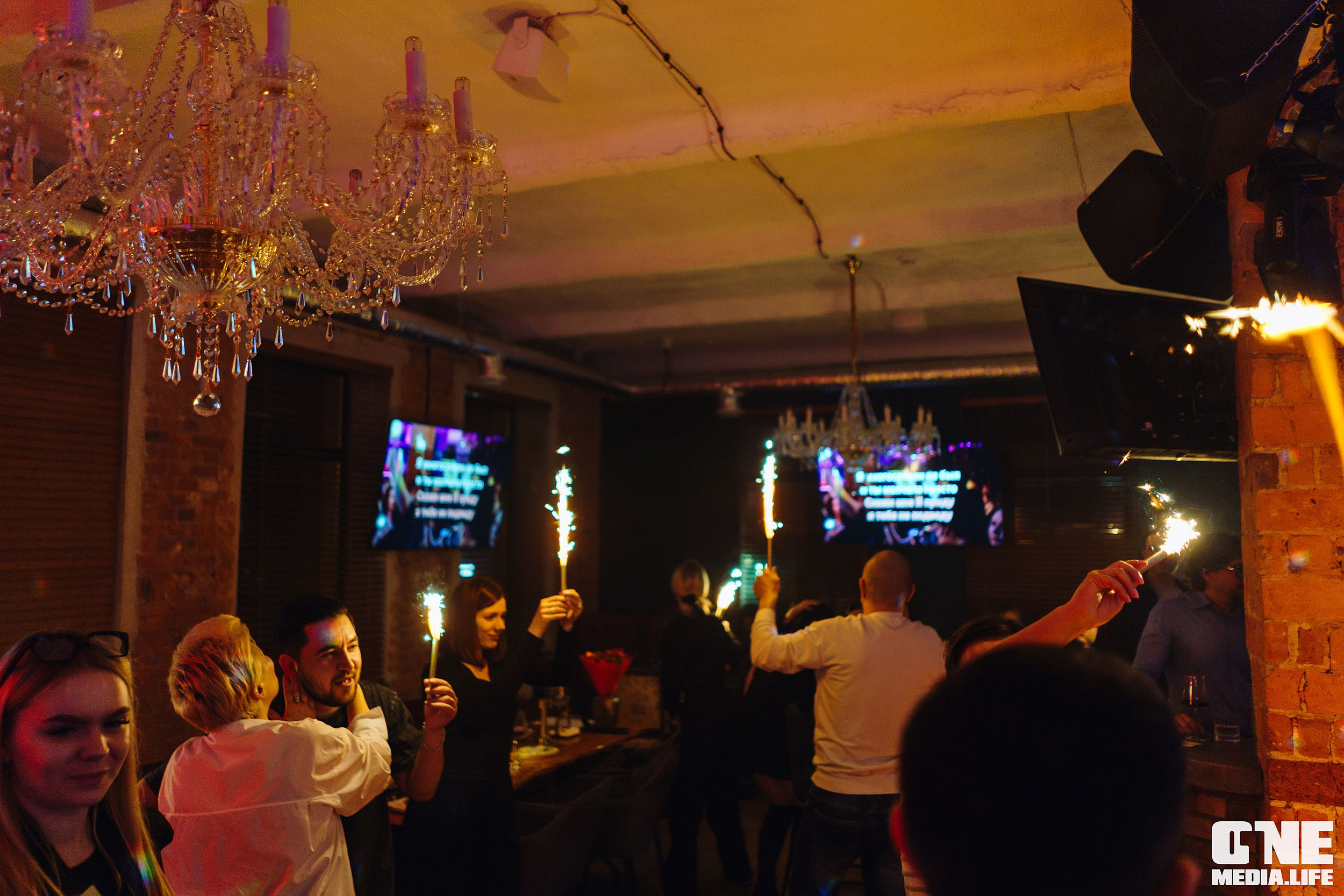Фоторепортаж из караоке-клуба Белгравия. One Media Life: фоторепортажи, фотоотчеты с мероприятий и заведений