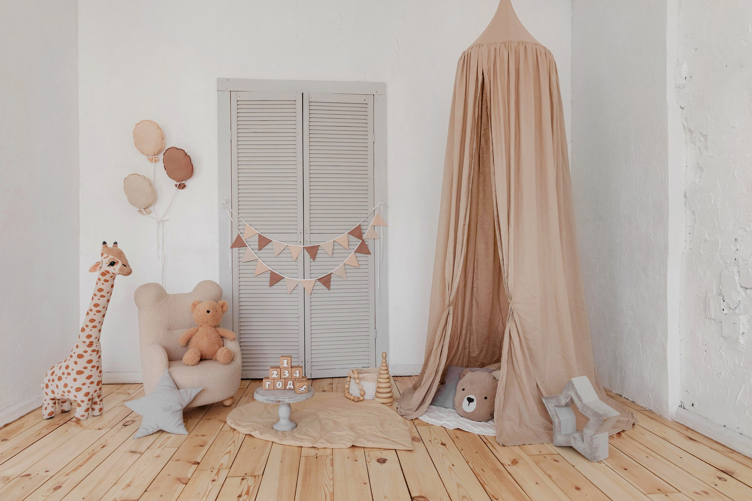 Фотостудии Екатеринбурга. Ирина Кан Фотограф новорожденных в Екатеринбурге