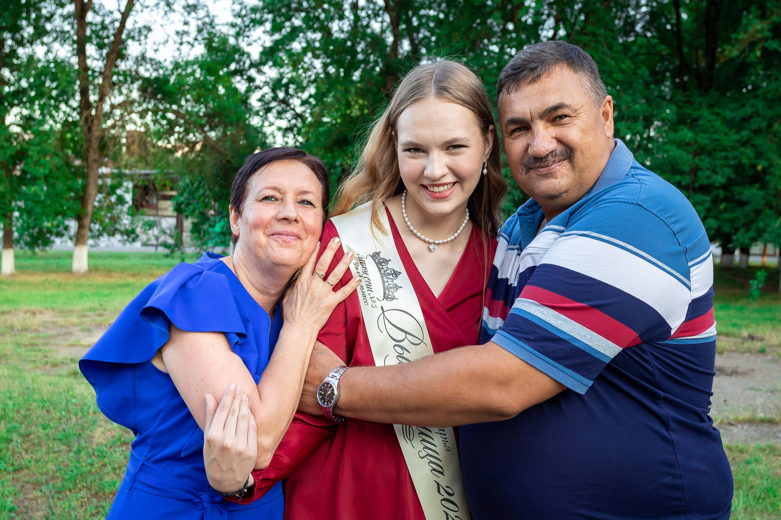 Вручение аттестата 2024 г. Выпускные альбомы Майкоп, Краснодар Елена Золотарева