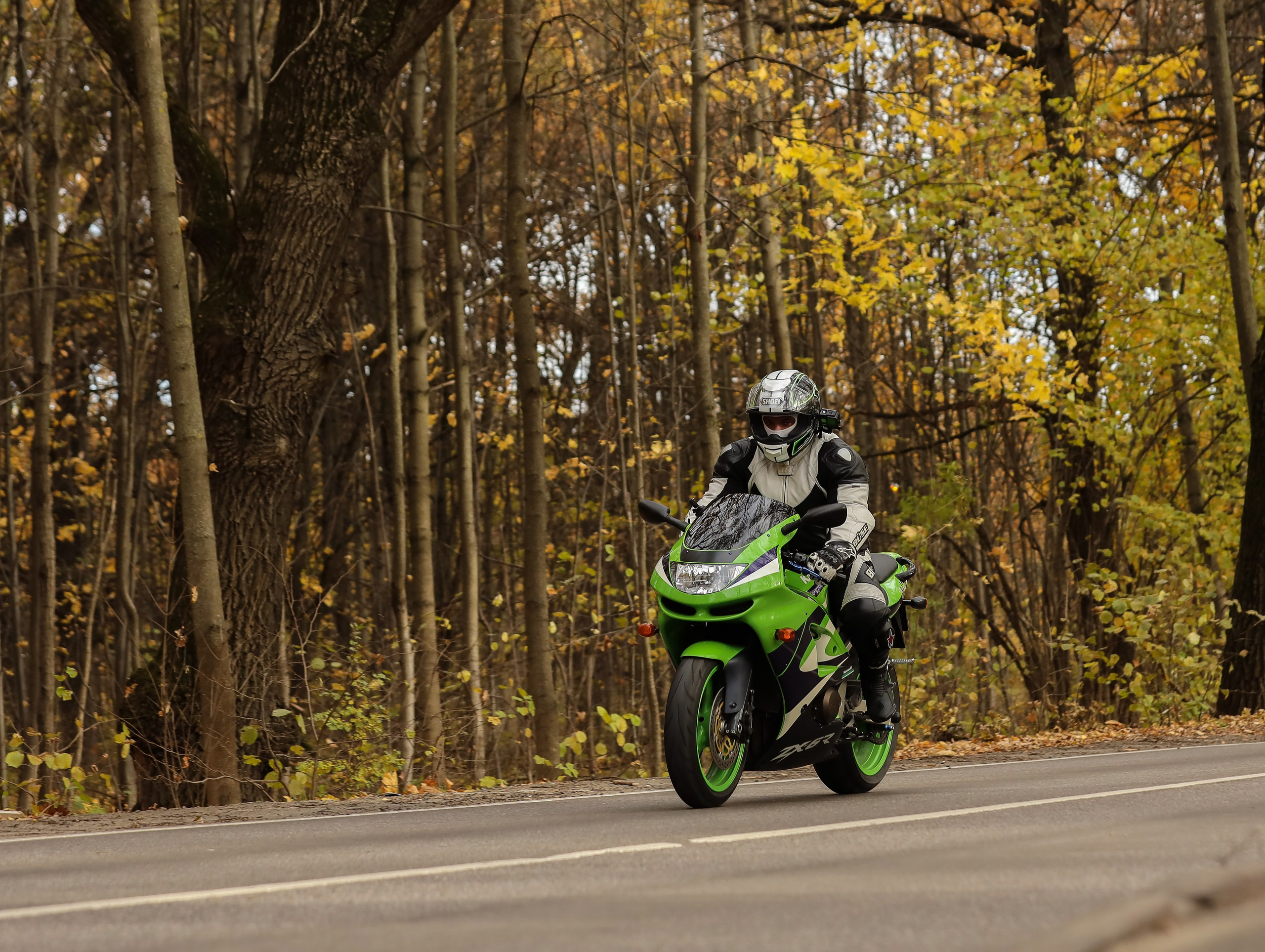 Виталий Kawasaki ZX6R. Фотограф Антон Чупринин