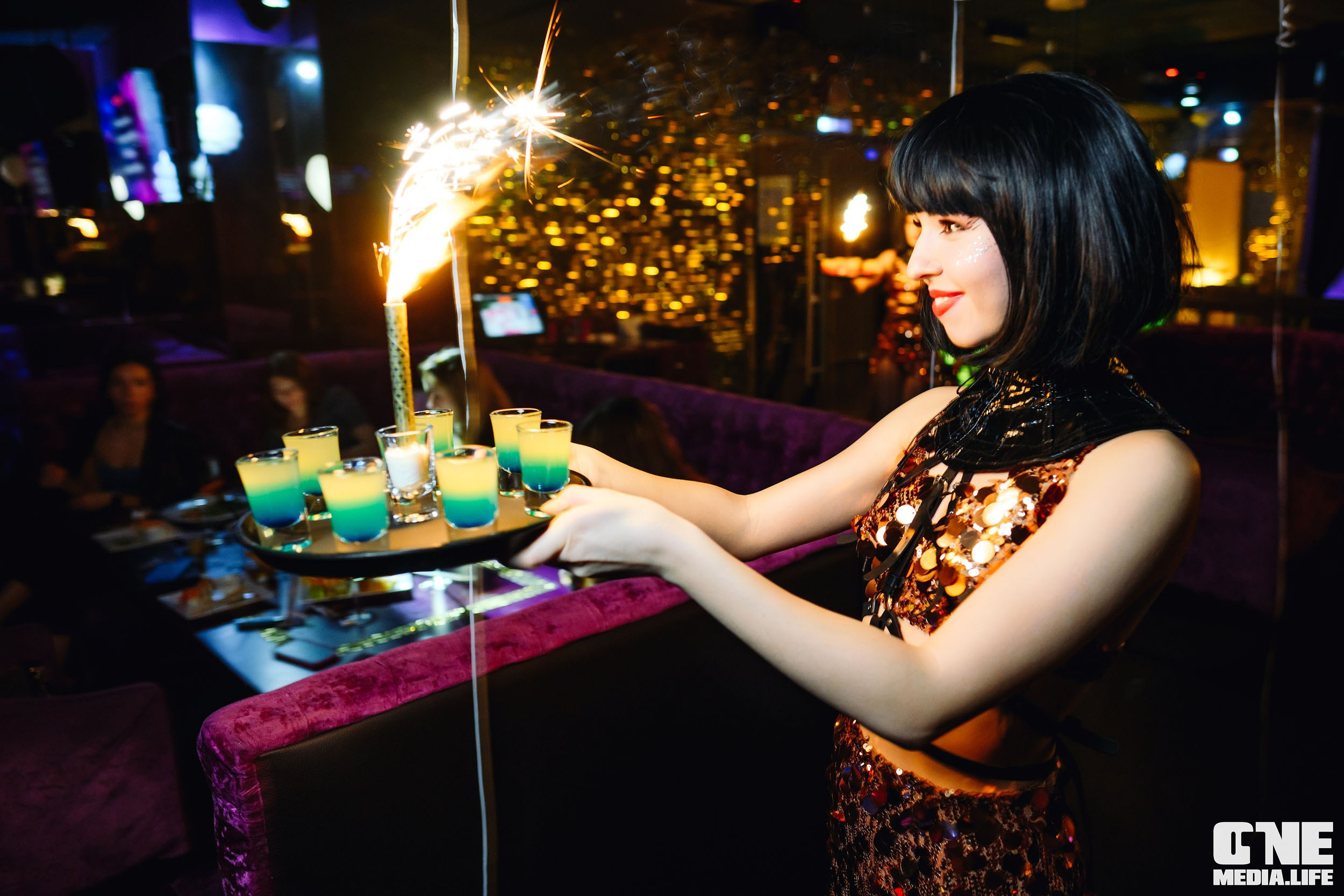 Фотоотчет из караоке-клуба Эйфория. One Media Life: фоторепортажи, фотоотчеты с мероприятий и заведений