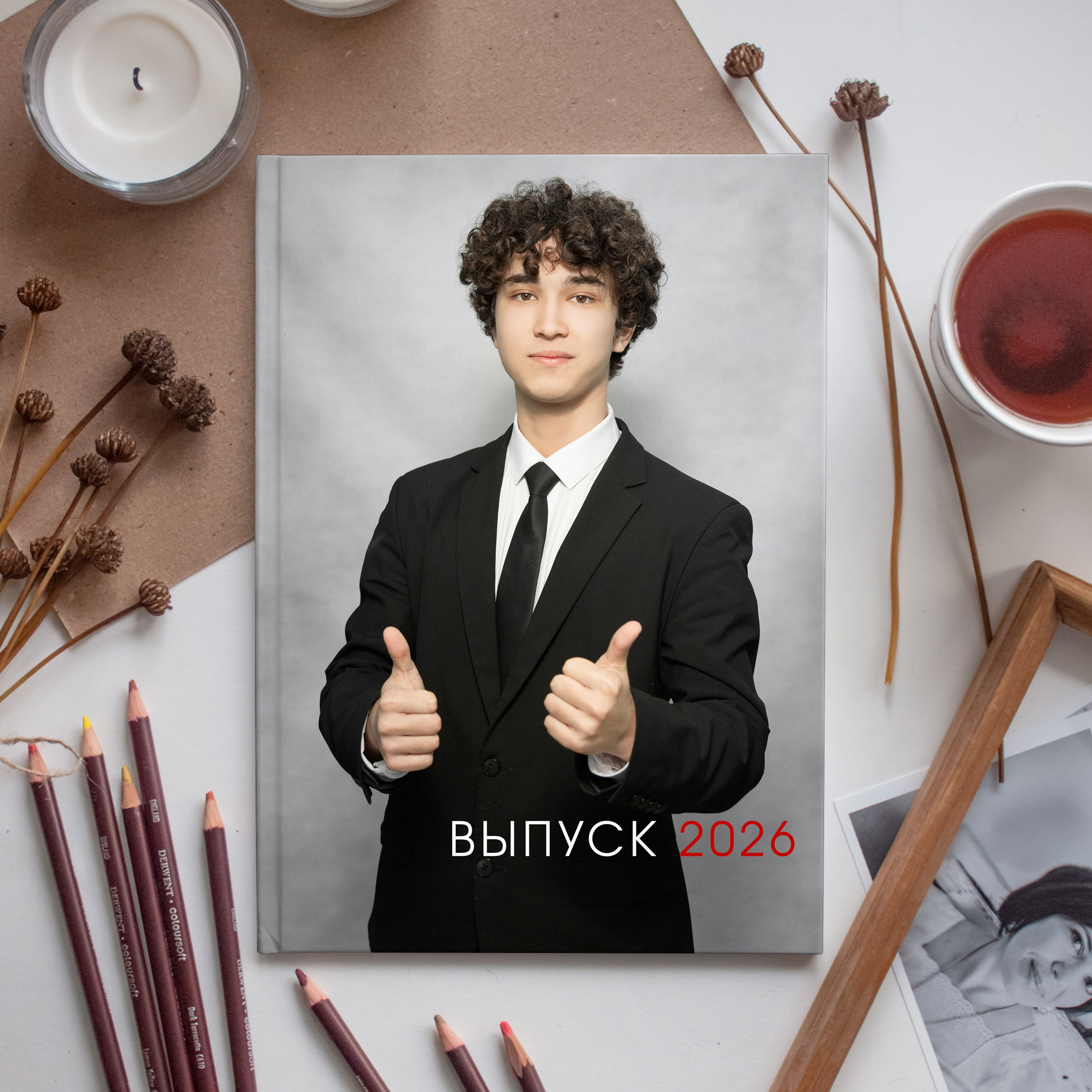Индивидуальные альбомы. Выпускные альбомы. Евпатория. Школьный фотограф