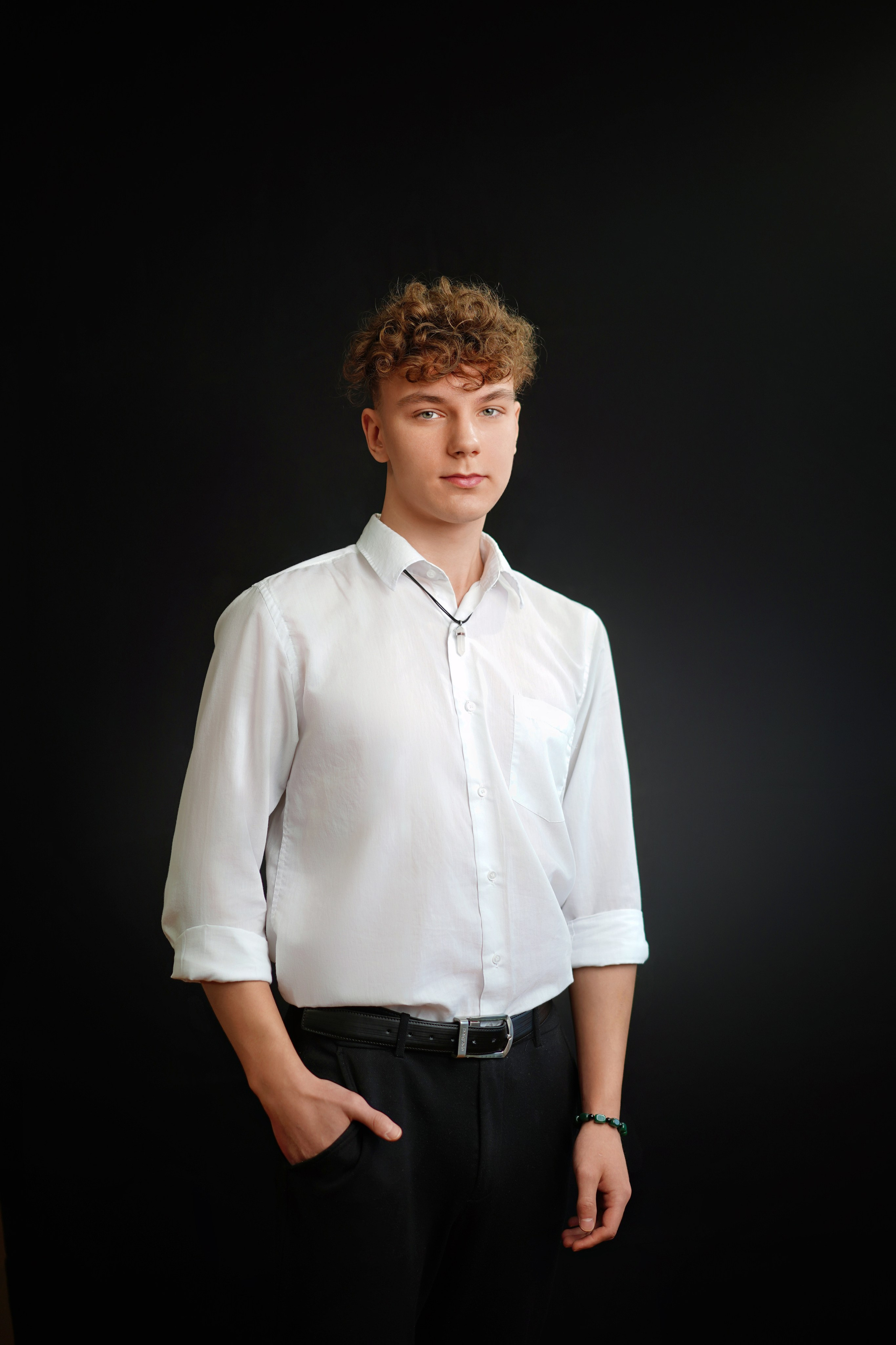 Стиль портрета в школе. GOTRA — выпускные альбомы в Тюмени