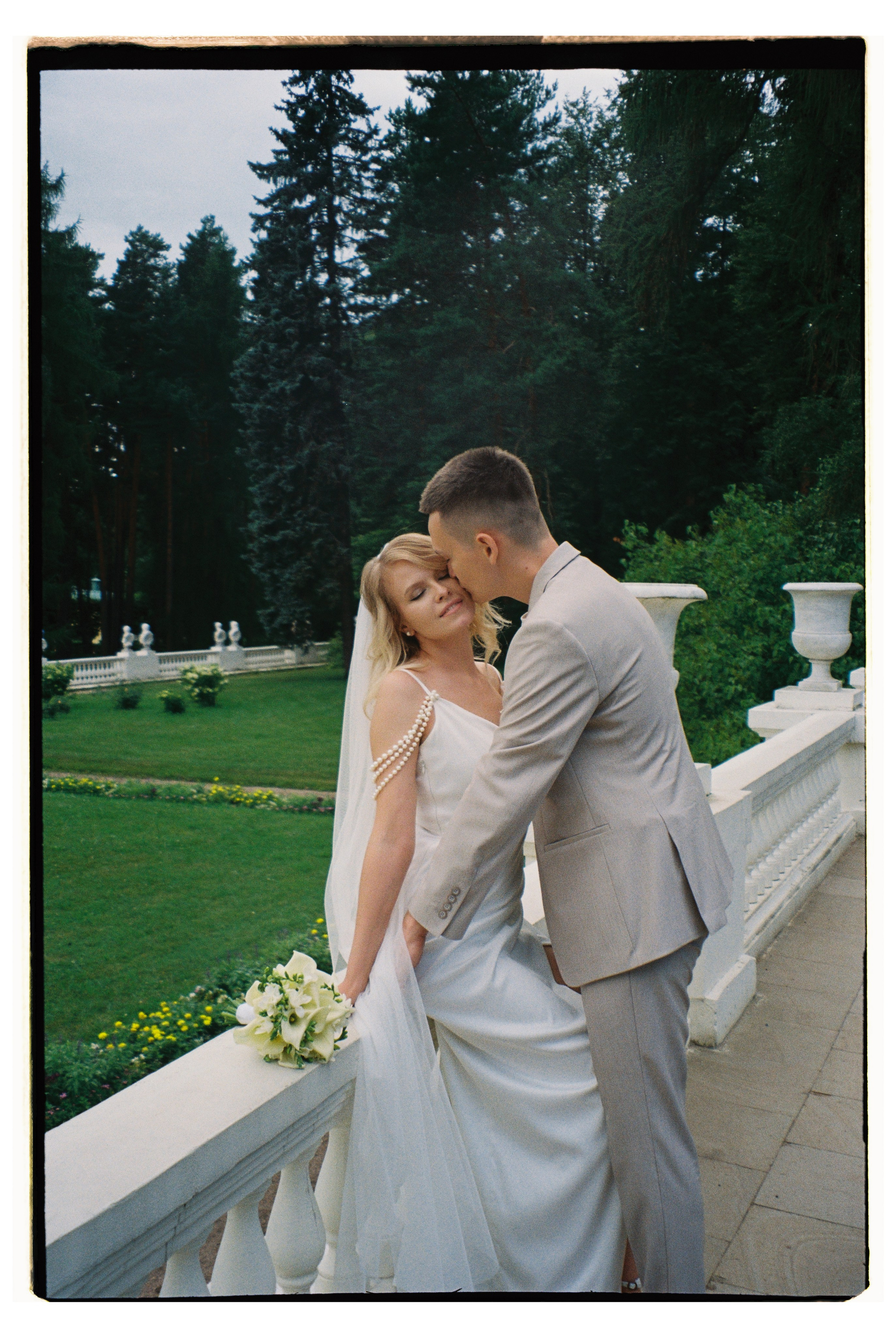 Плёнка. Свадебный фотограф в Москве и по всему миру