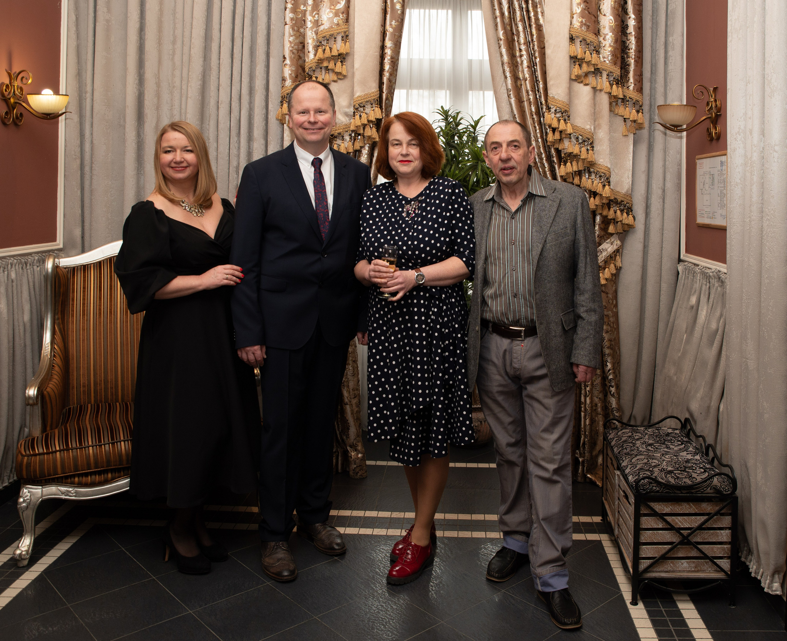 Семейная фотосъемка. Фотоуслуги, услуги фотографа, фотографирование важных событий