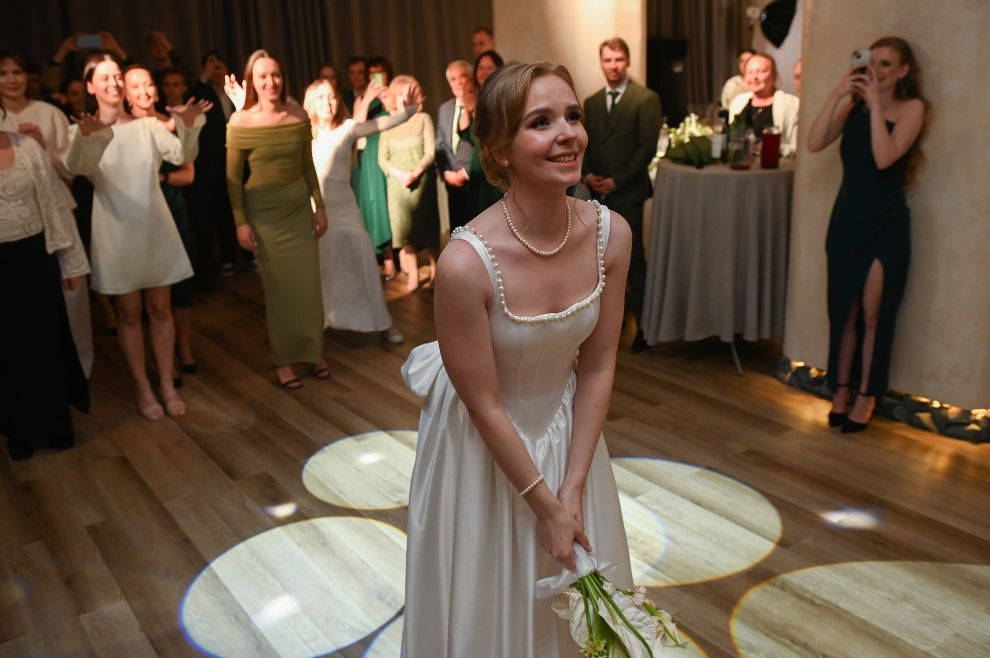 Фотожурналист на свадьбе: когда кадры становятся историей. Документальный фотограф Сергей Вдовин