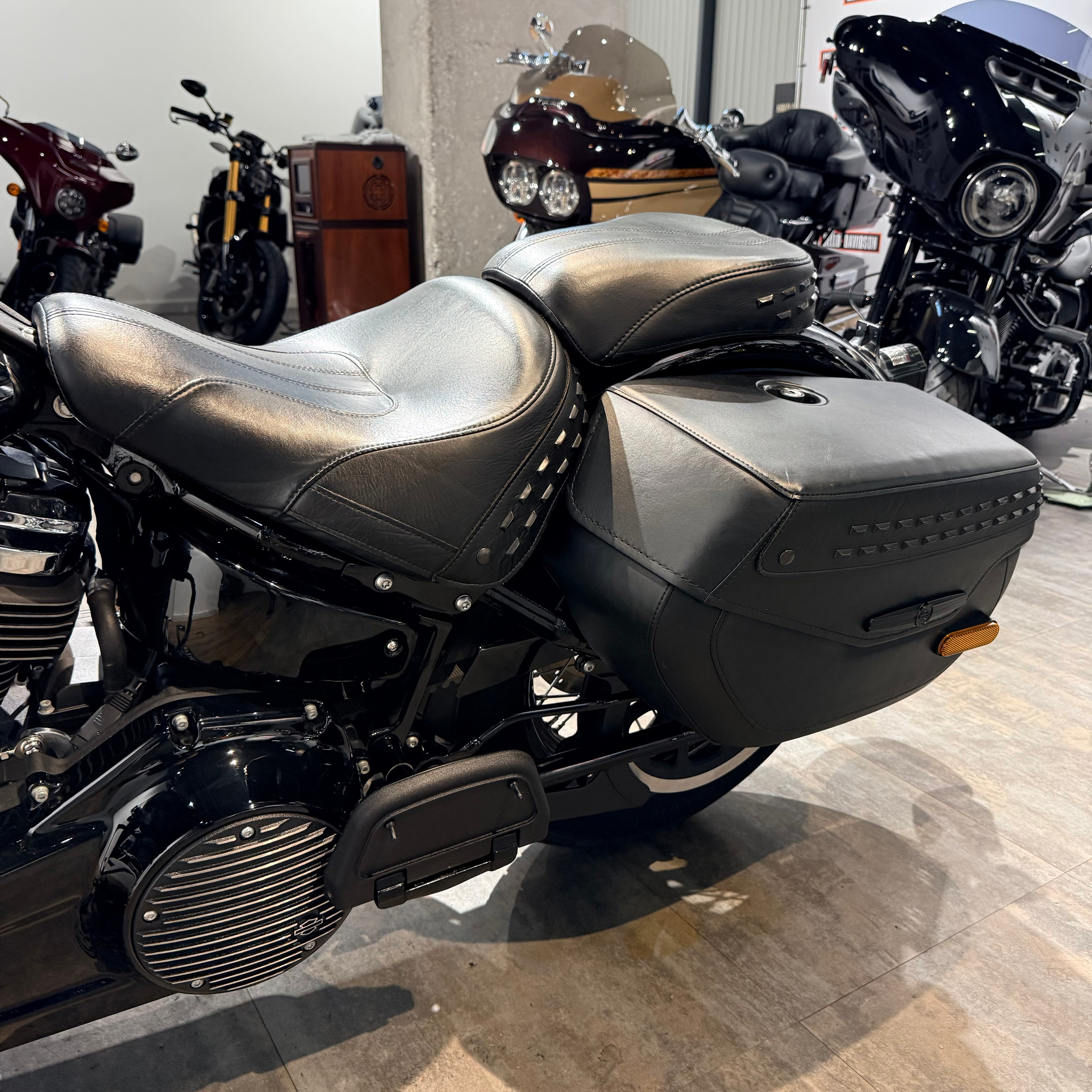 2018 Heritage 107 Black Bagger (VIN *5HD*4774). Hello Davidson, Москва. Только хорошие мотоциклы…