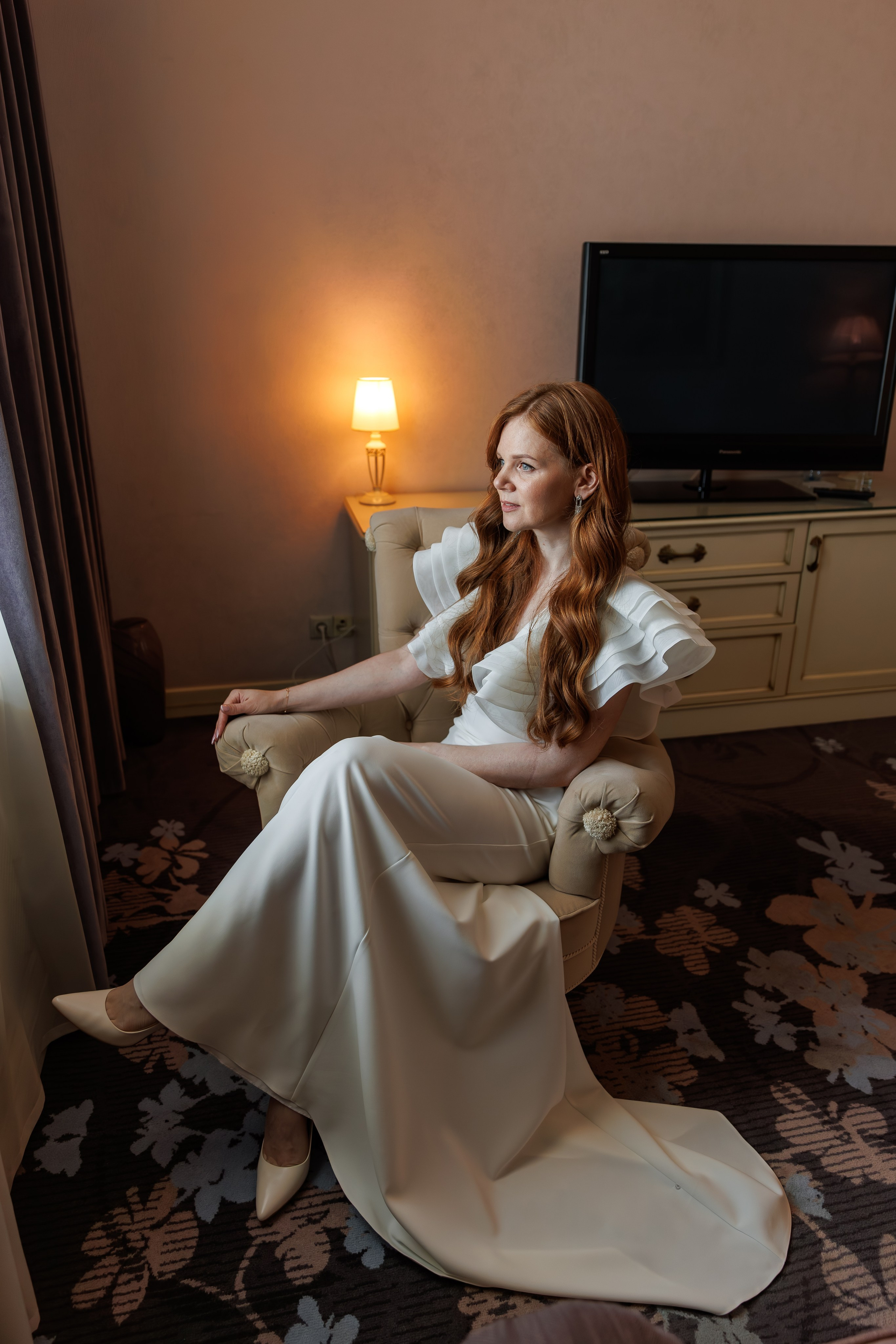 Свадебная фотосессия и сборы в отеле Милан (м. Домодедовская). Свадебный фотограф Москва и МО Сергей Киржаев