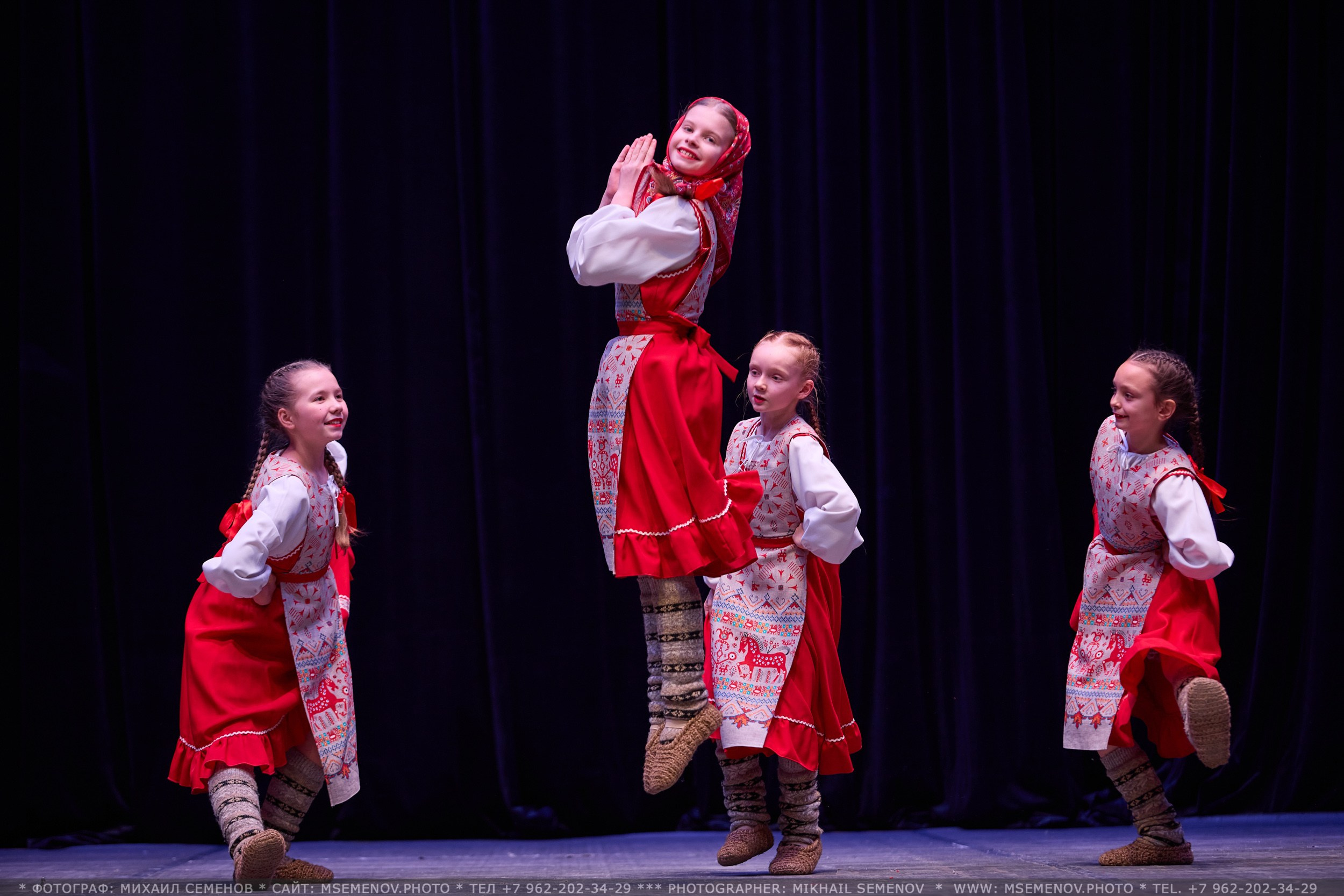 АНОНС фоторепортажа с Конкурса «Союз поколений». Photographer for business Mikhail Semenov. Aqua photo studio, photo school