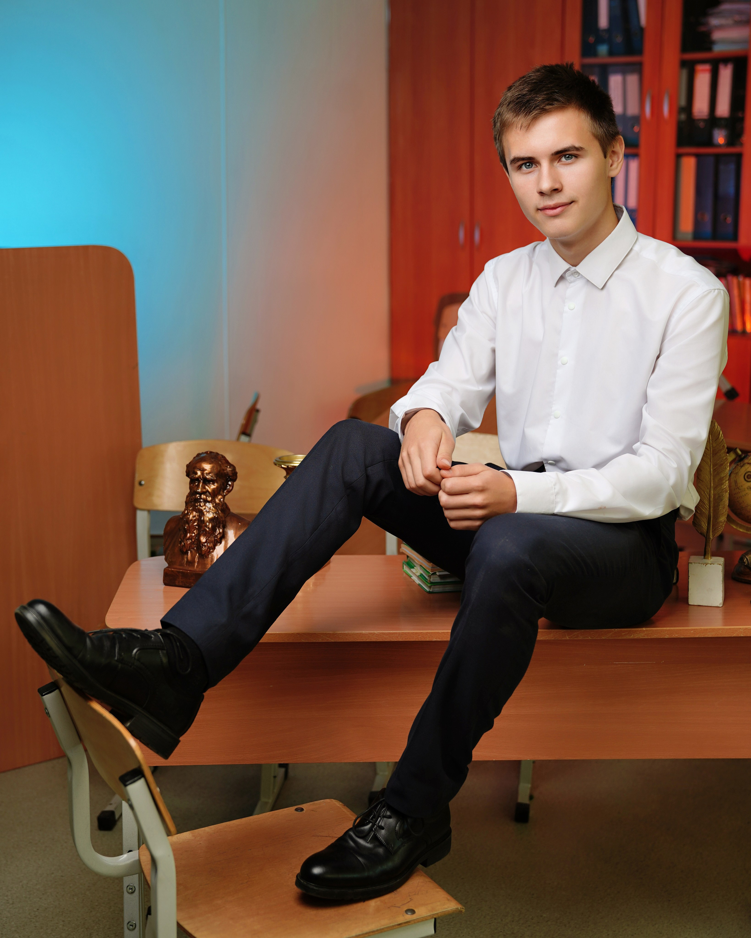 Стиль портрета в школе. GOTRA — выпускные альбомы в Тюмени