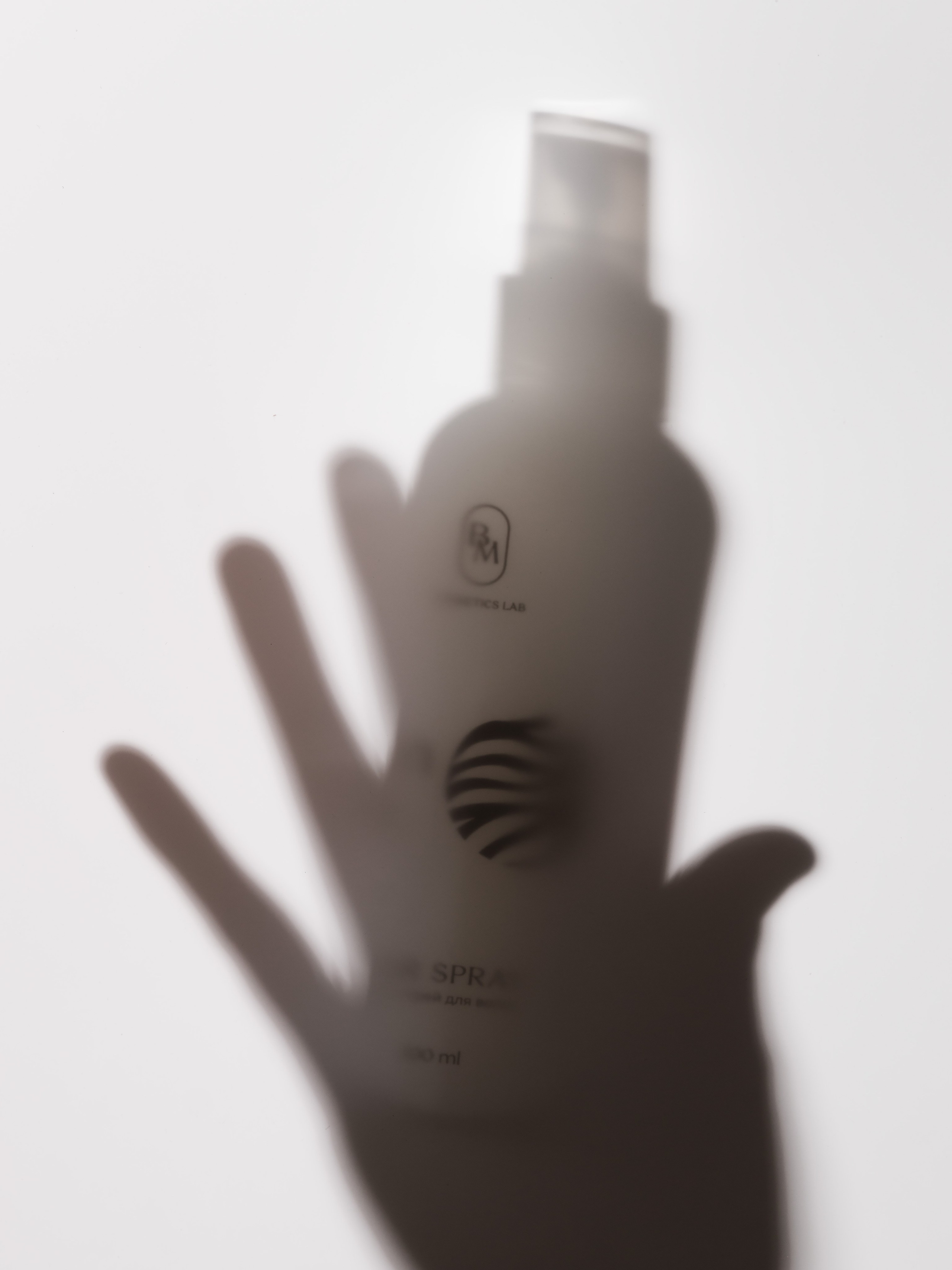 Предметный фотограф