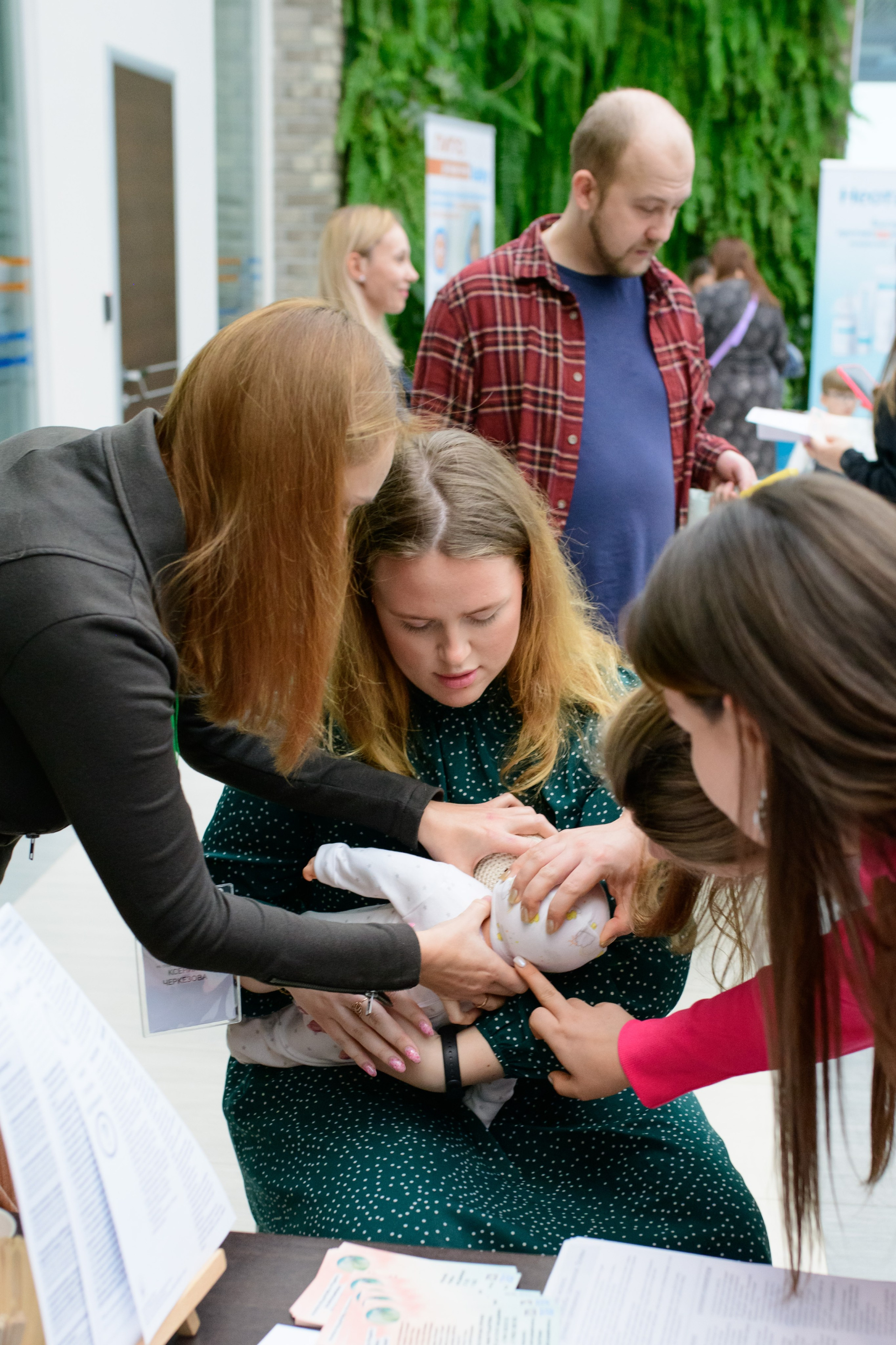 Фотоотчет праздника материнства ноябрь 2024 г. Профессиональный фотограф Елена Красилина г.Ярославль, г. Рыбинск