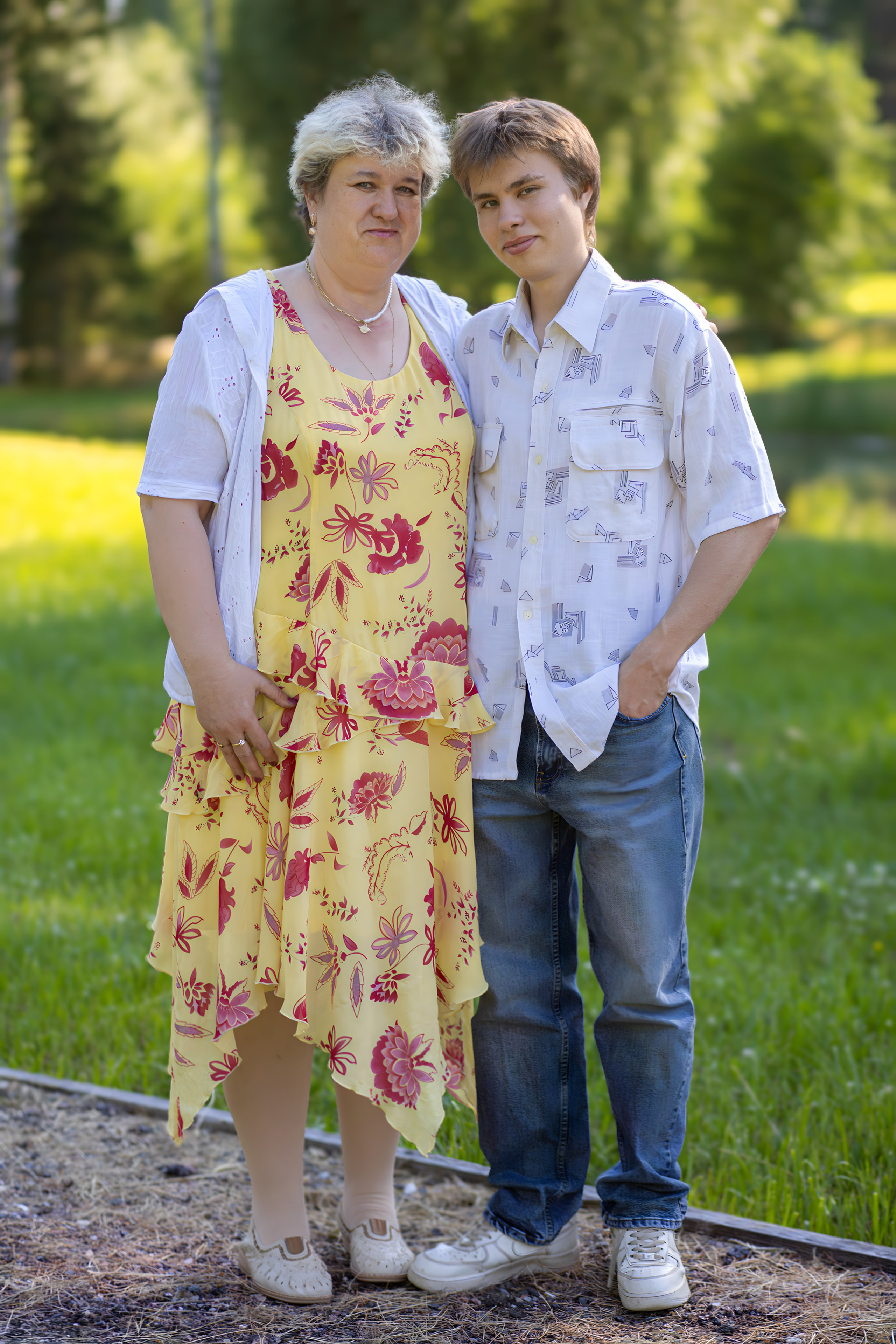 Фотосессия на выпускной. Школа № 12, 11 класс, 2024 г. Студия выпускных альбомов Остров