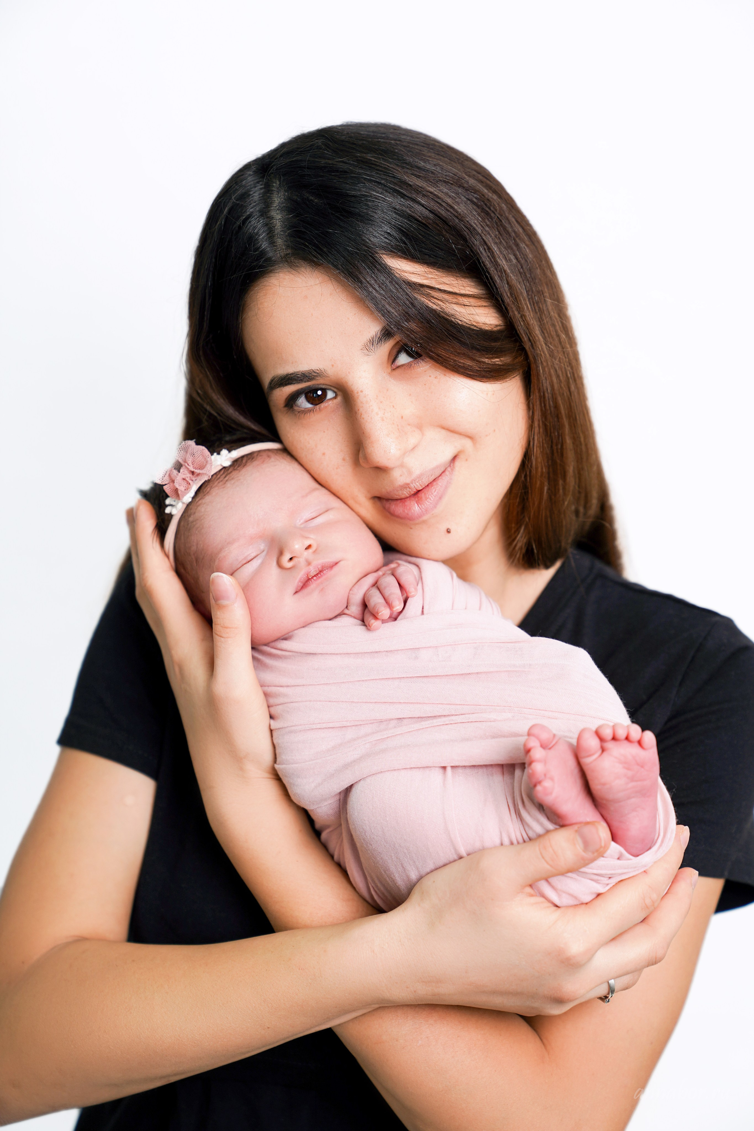 Фотосессия новорожденного (newborn). Фотограф новорожденных, детей до года и беременных в Симферополе