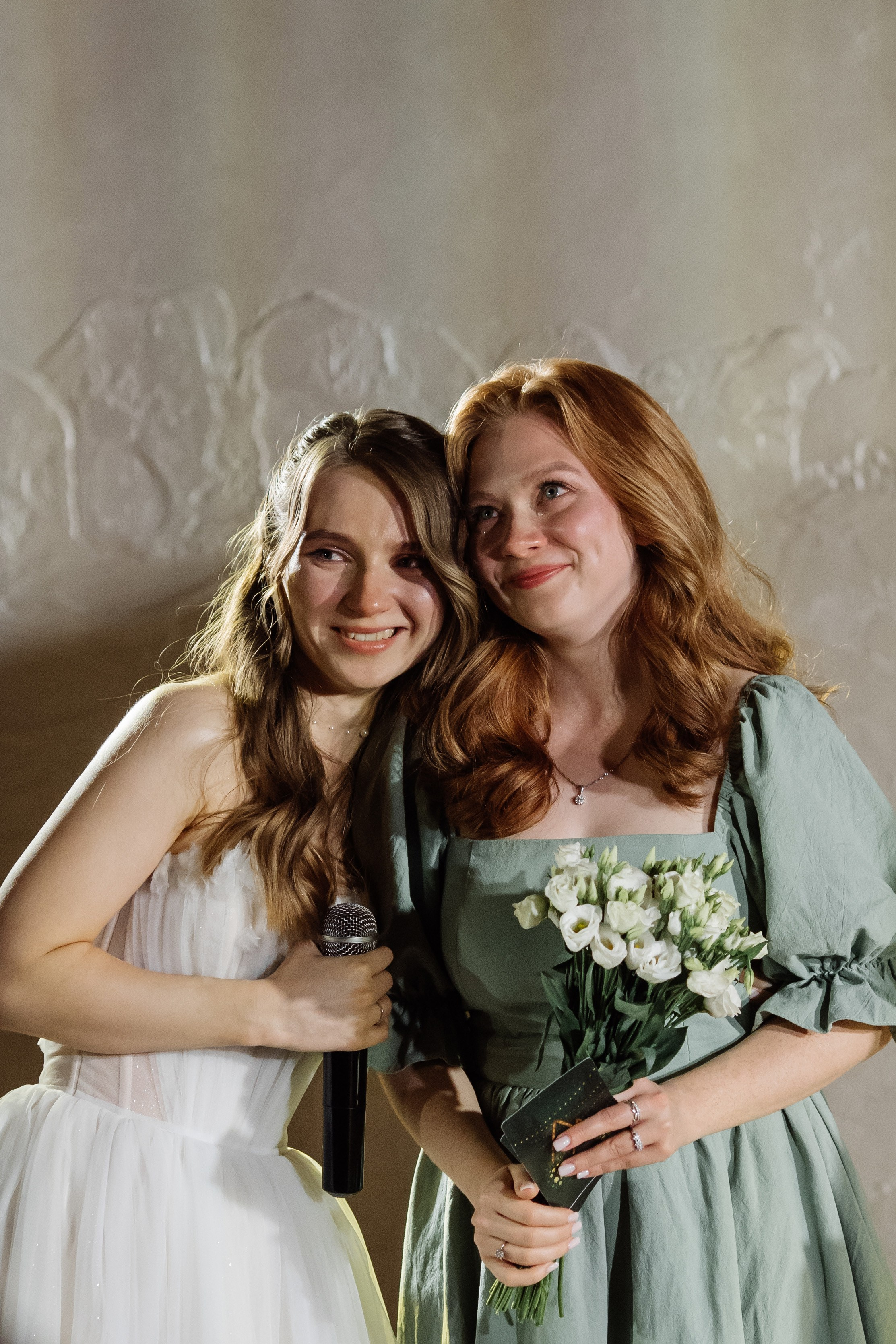 Свадебная фотосессия пары в Агроусадьбе Дачка бай