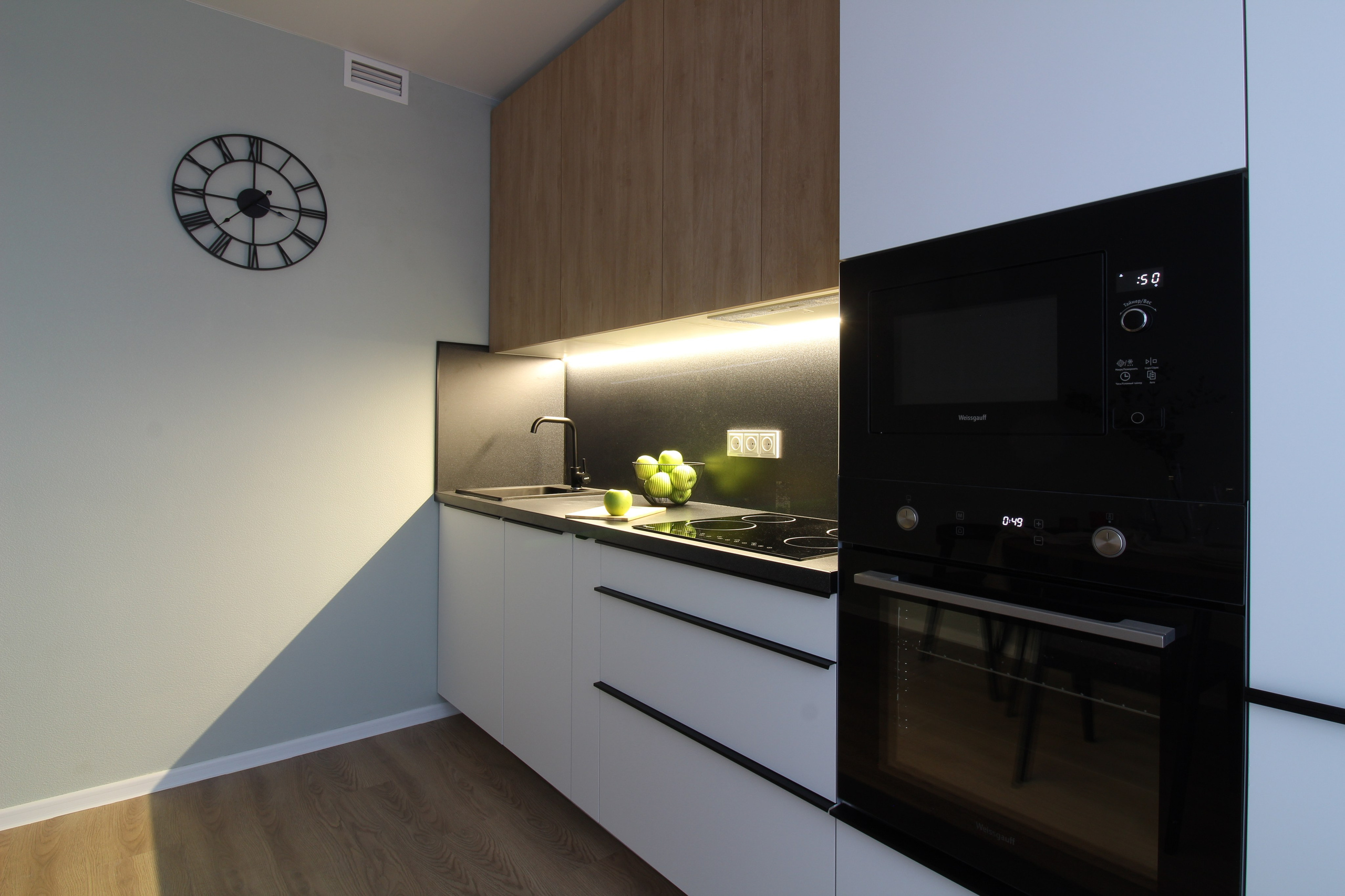 Г. Екатеринбург, пер. Полимерный. Хоумстейджинг и дизайн. Екатеринбург