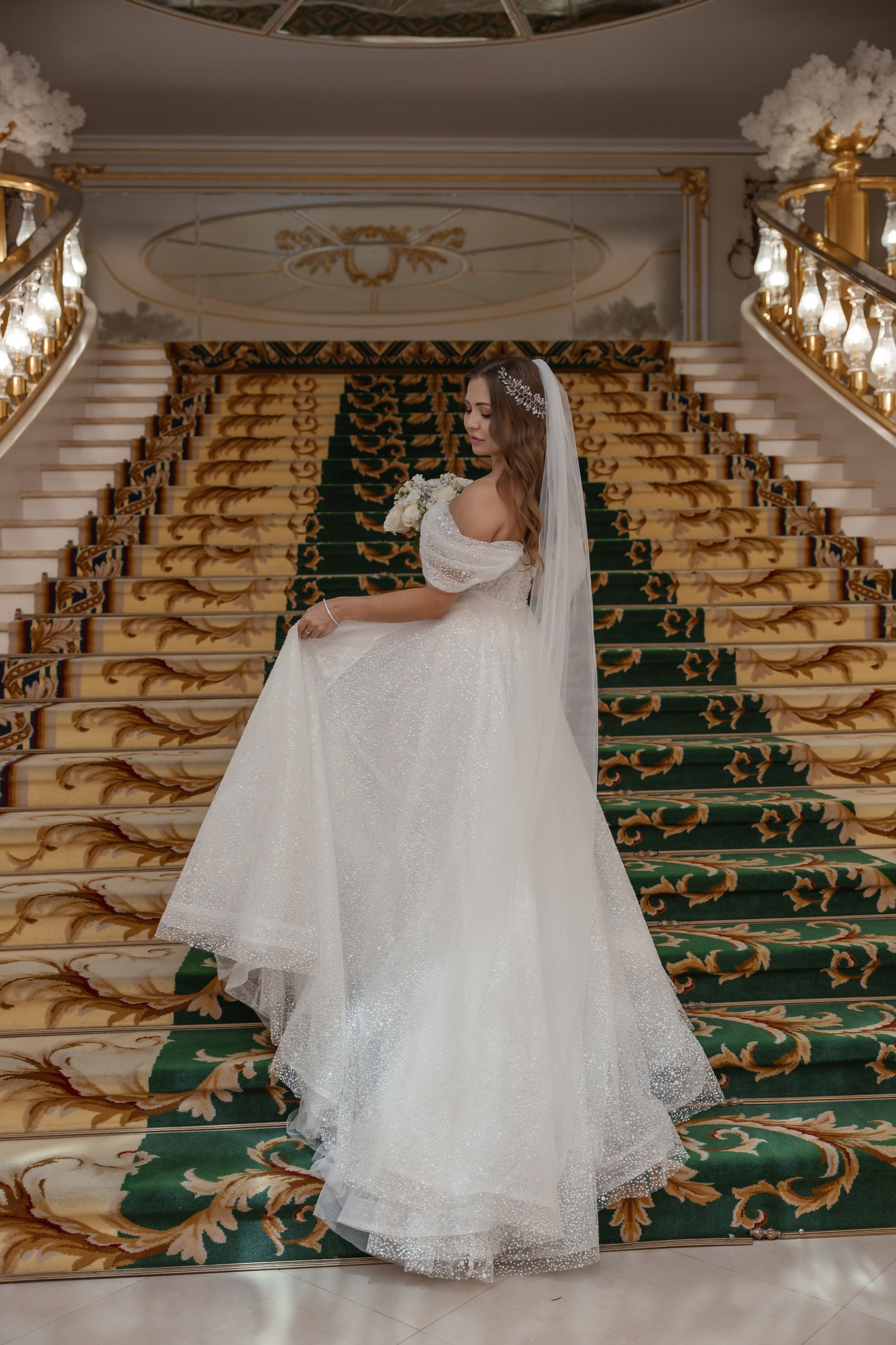 Как организовать свадебный день по таймингу, чтобы вы всё успели и не устали: полный гид от фотографа с опытом 500+ свадеб. Фотограф, видеограф на свадьбу в Москве Никита Назаров