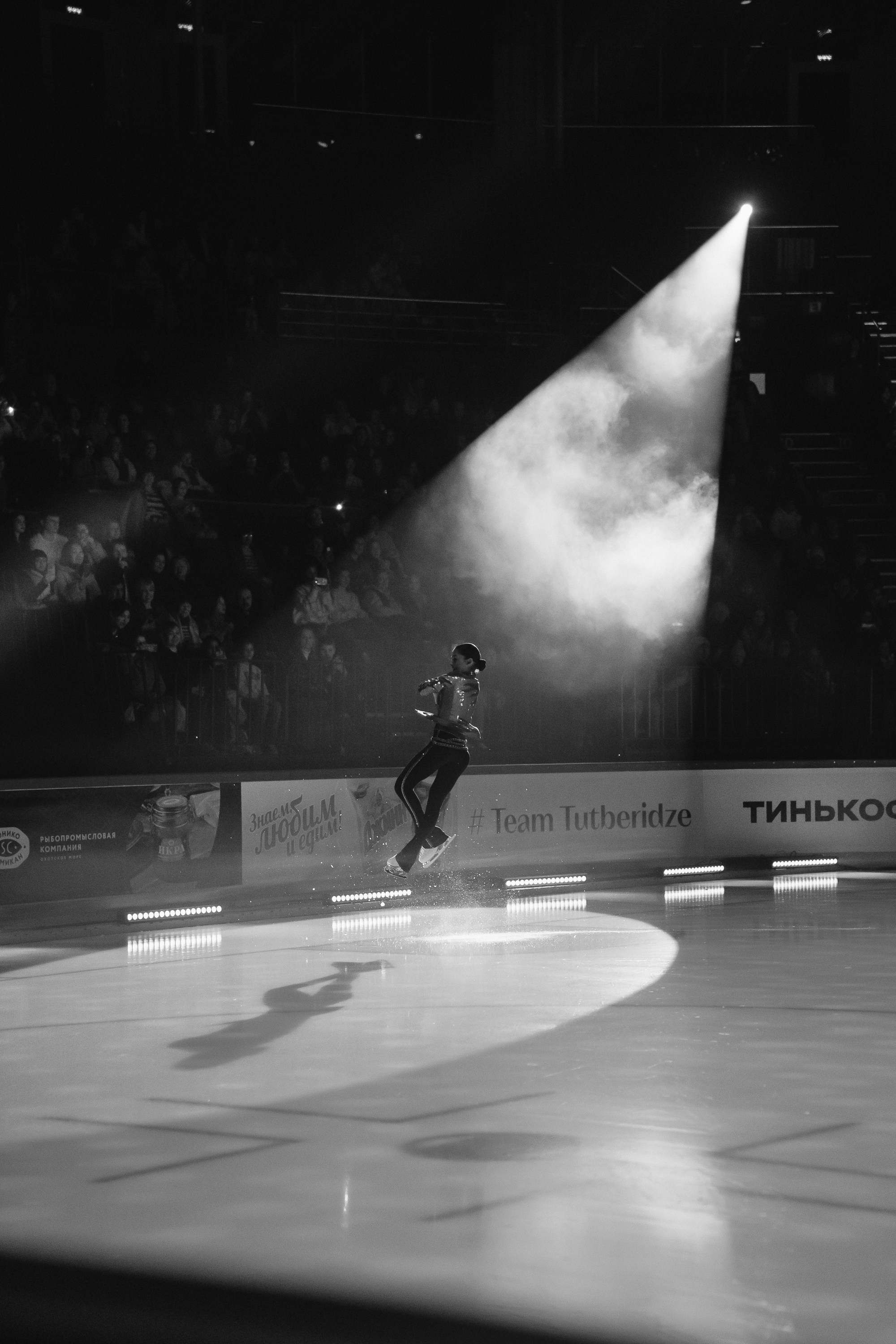 Шоу «Чемпионы на льду» в Новосибирске. Воробьева Ксения — Спортивный и танцевальный фотограф Новосибирск