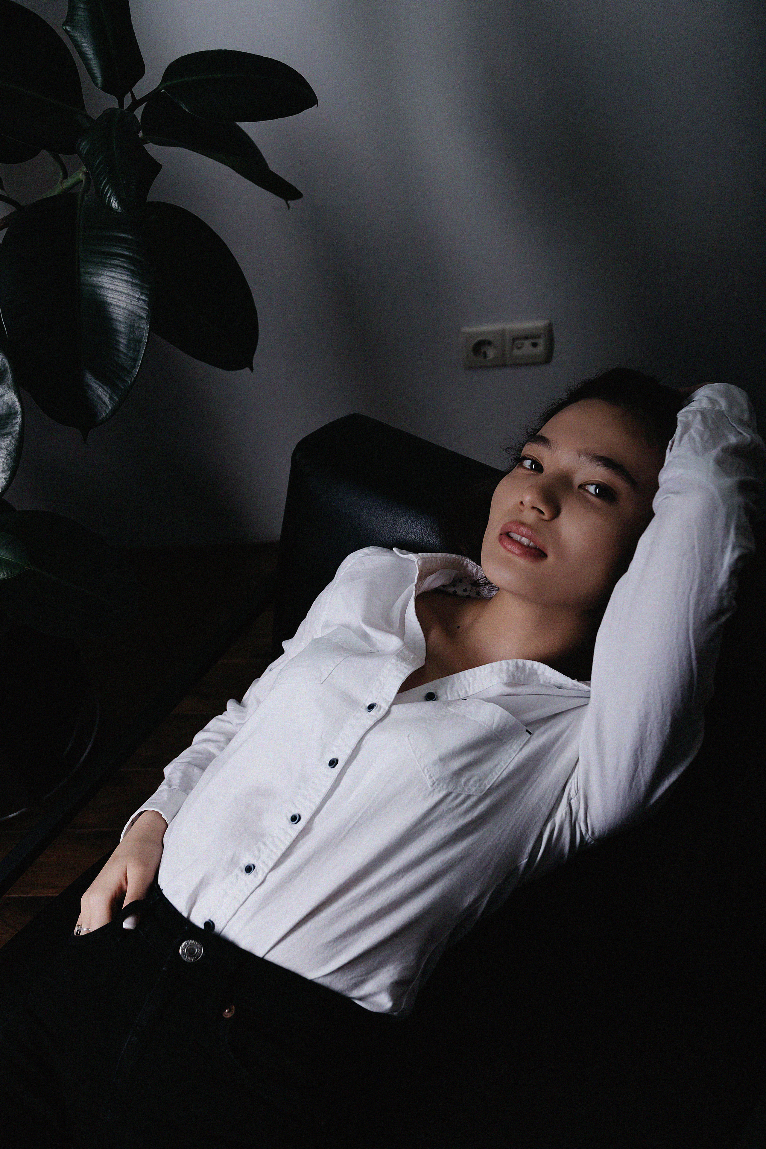 Фотосессия Сауле в фотостудии Пространство. Свадебный, семейный и портретный фотограф в Алматы, Костанай