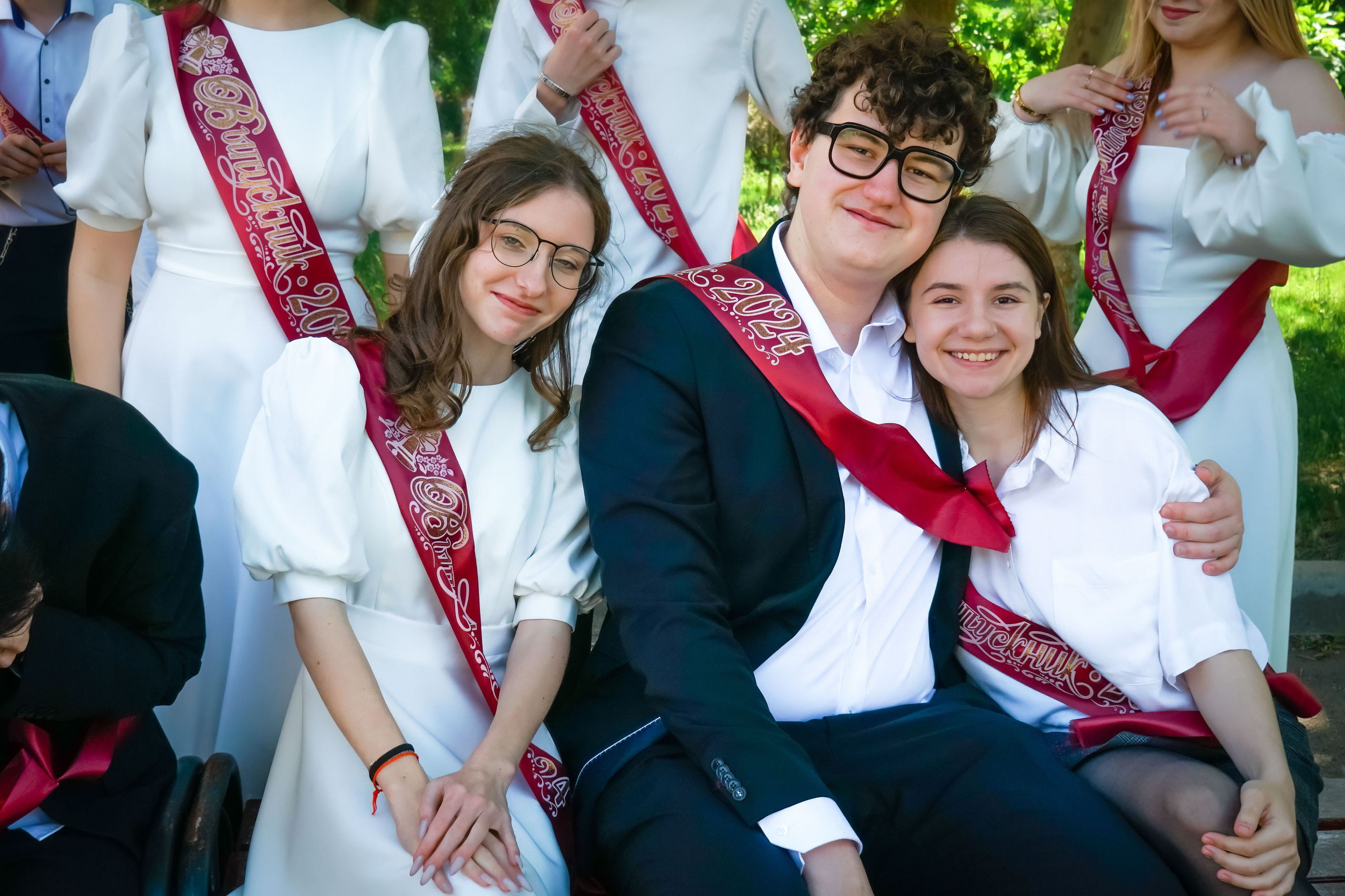 Последний звонок_Выпускники 11кл._Гимназия 18_2024 г. Фотографы из солнечного Краснодара Вадим и Надежда Митус