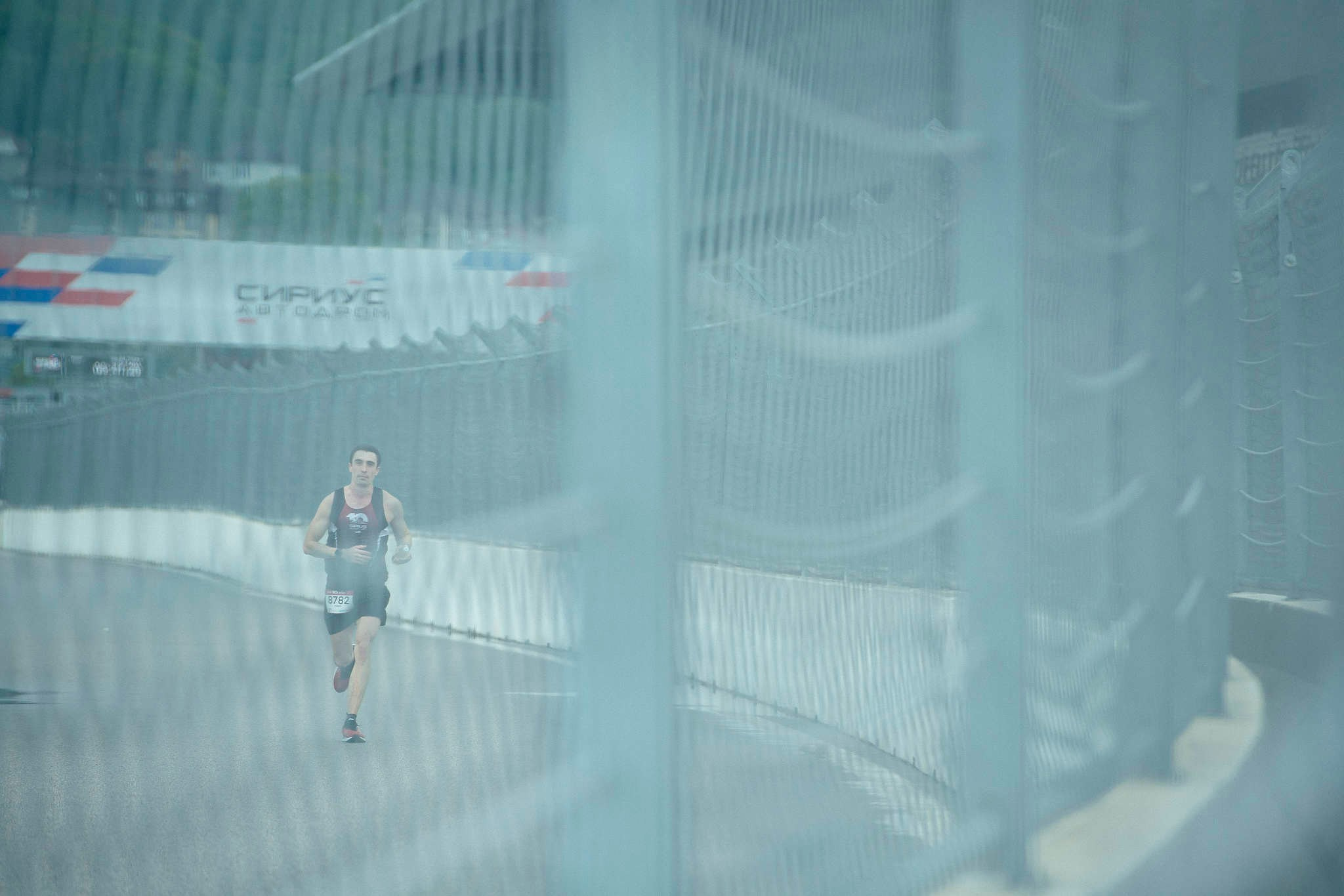 Съемка забега и марафона на RAY Сириус Автодром 2025. Фотограф Михаил Мордасов, Сочи. Мероприятия, портреты, спорт, репортаж