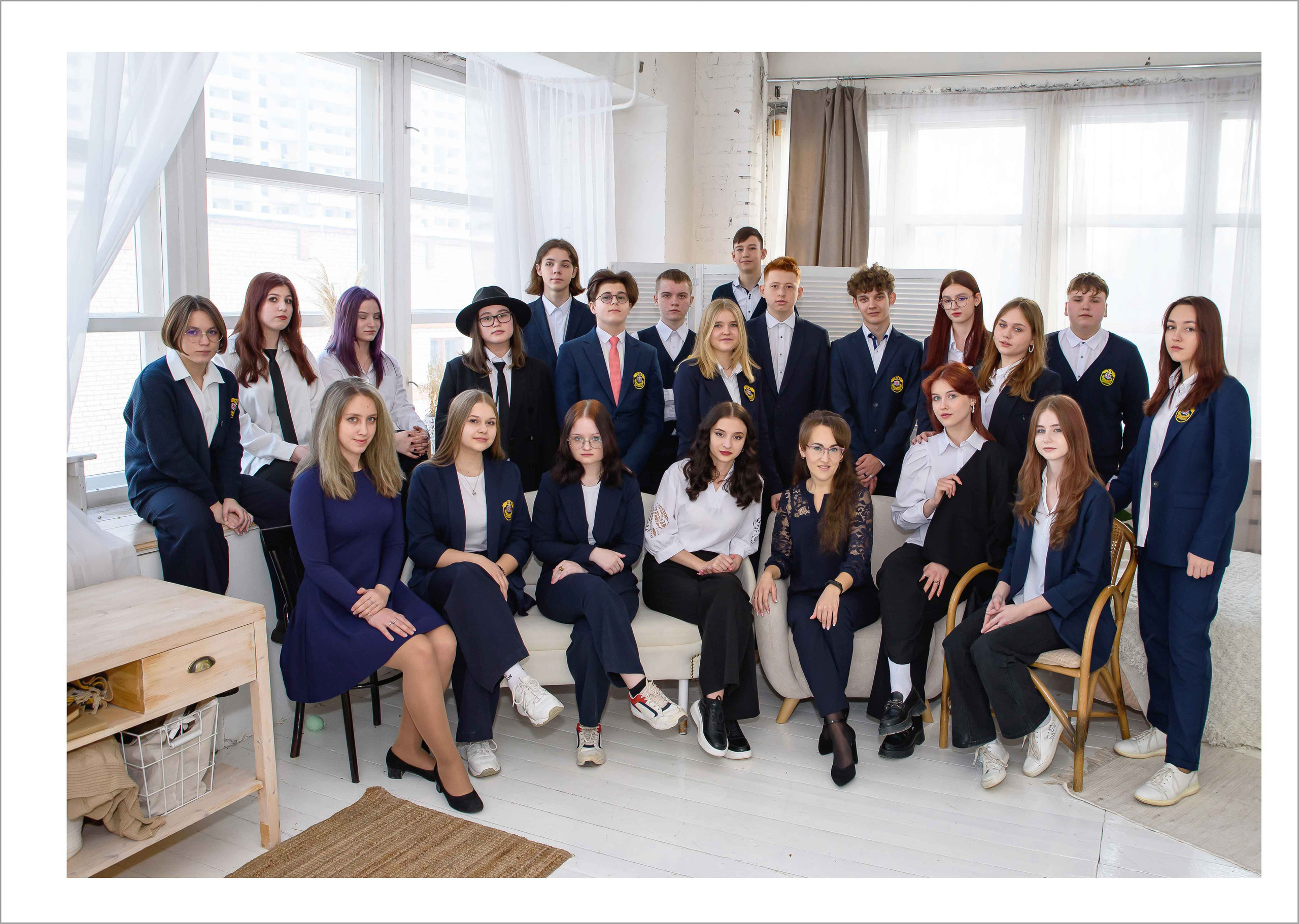 Школьный альбом 9-11 класс за 5000 руб. на 10 разворотов. Выпускной школьный альбом в Москве / Школьный фотограф Юлия Михайленко