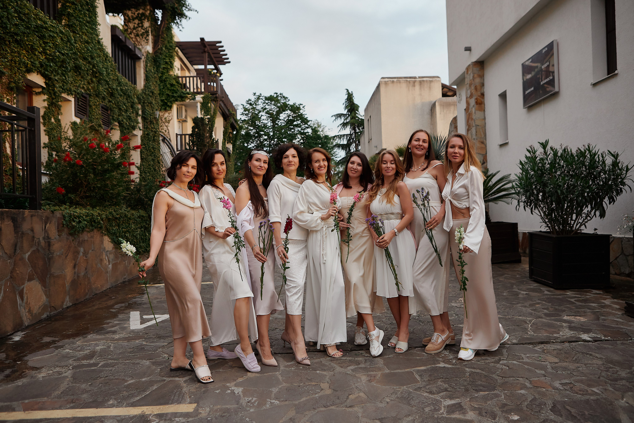 Девичник Santorini. Свадебный и семейный фотограф в Сочи-Красной поляне Ларионова Анна