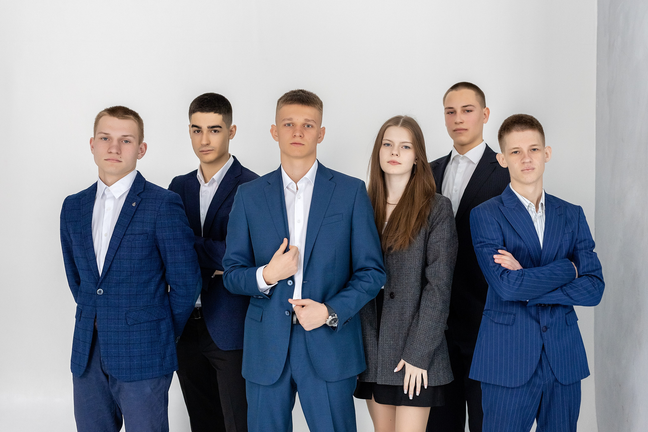 Выпускной альбом Владивосток 11 класс. Стильный выпускной альбом Владивосток фотограф Вероника Мигачева