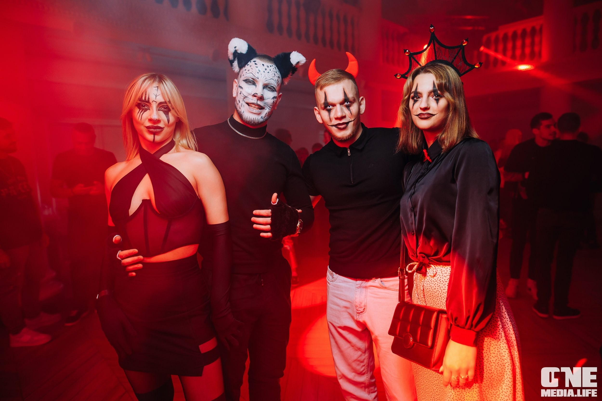 Halloween. Electronic Masquerade. One Media Life: фоторепортажи, фотоотчеты с мероприятий и заведений