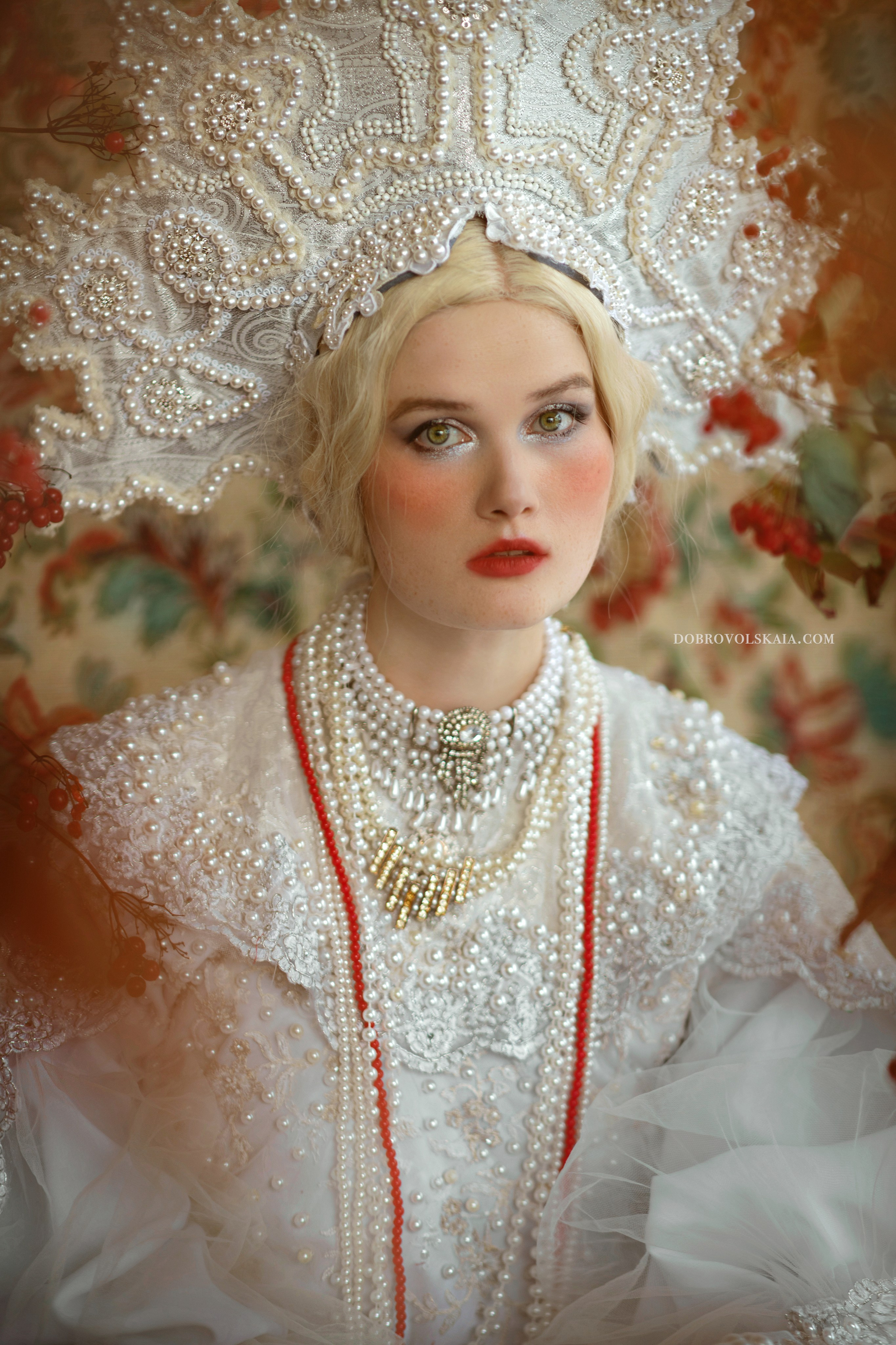 Царевна Лебедь. Русские народные костюмы в Москве