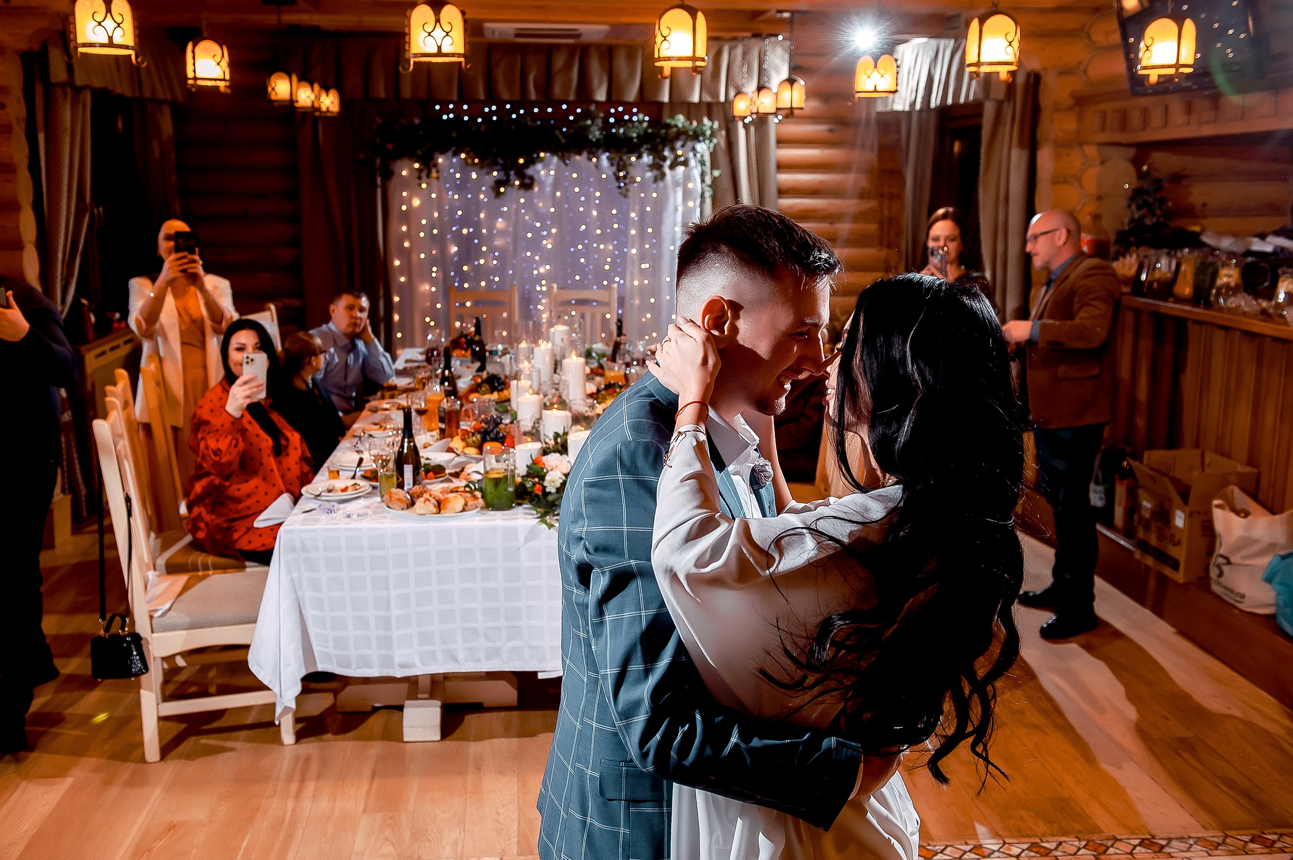 Зимняя свадьба в Лесных прудах, Щелково. Свадебный и семейный фотограф Виктория Носачёва. Щелково, Москва и МО