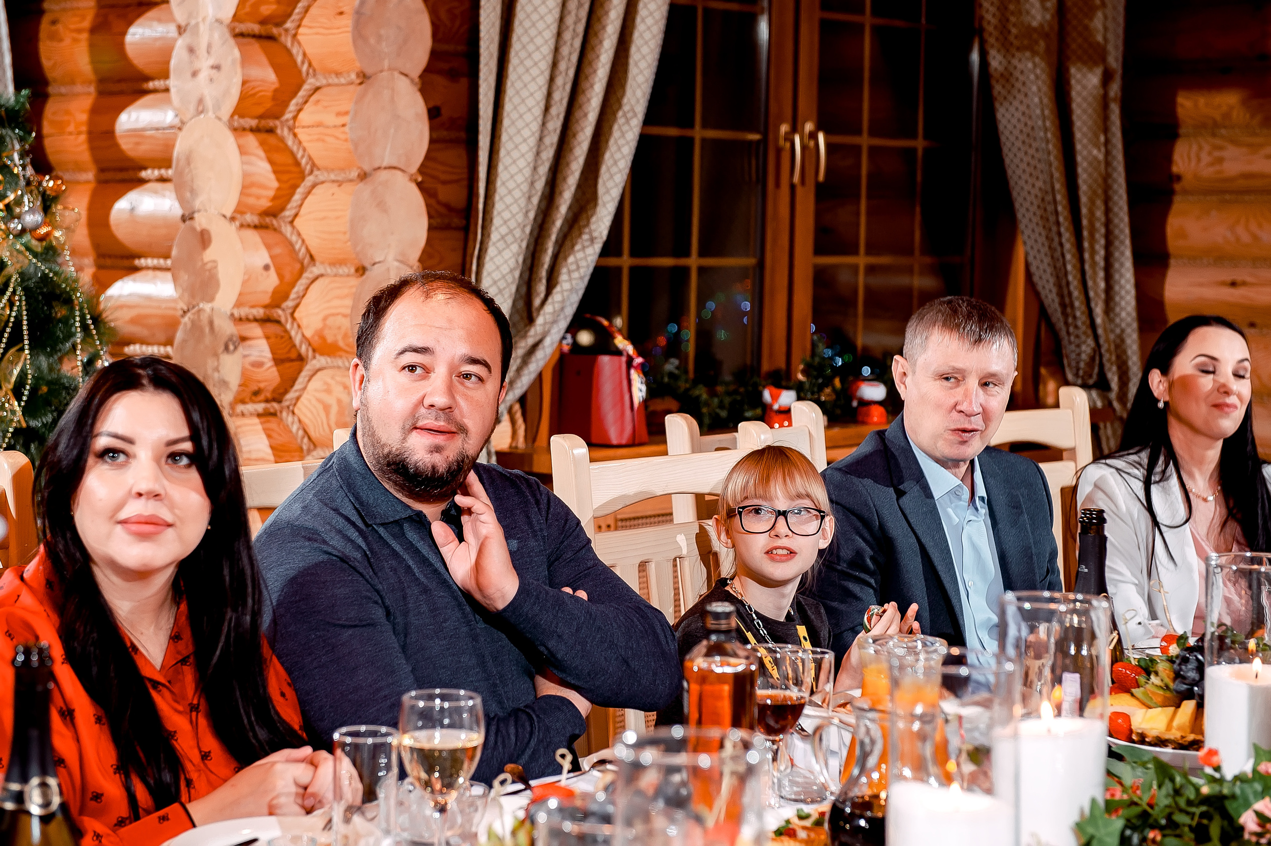 Зимняя свадьба в Лесных прудах, Щелково. Свадебный и семейный фотограф Виктория Носачёва. Щелково, Москва и МО