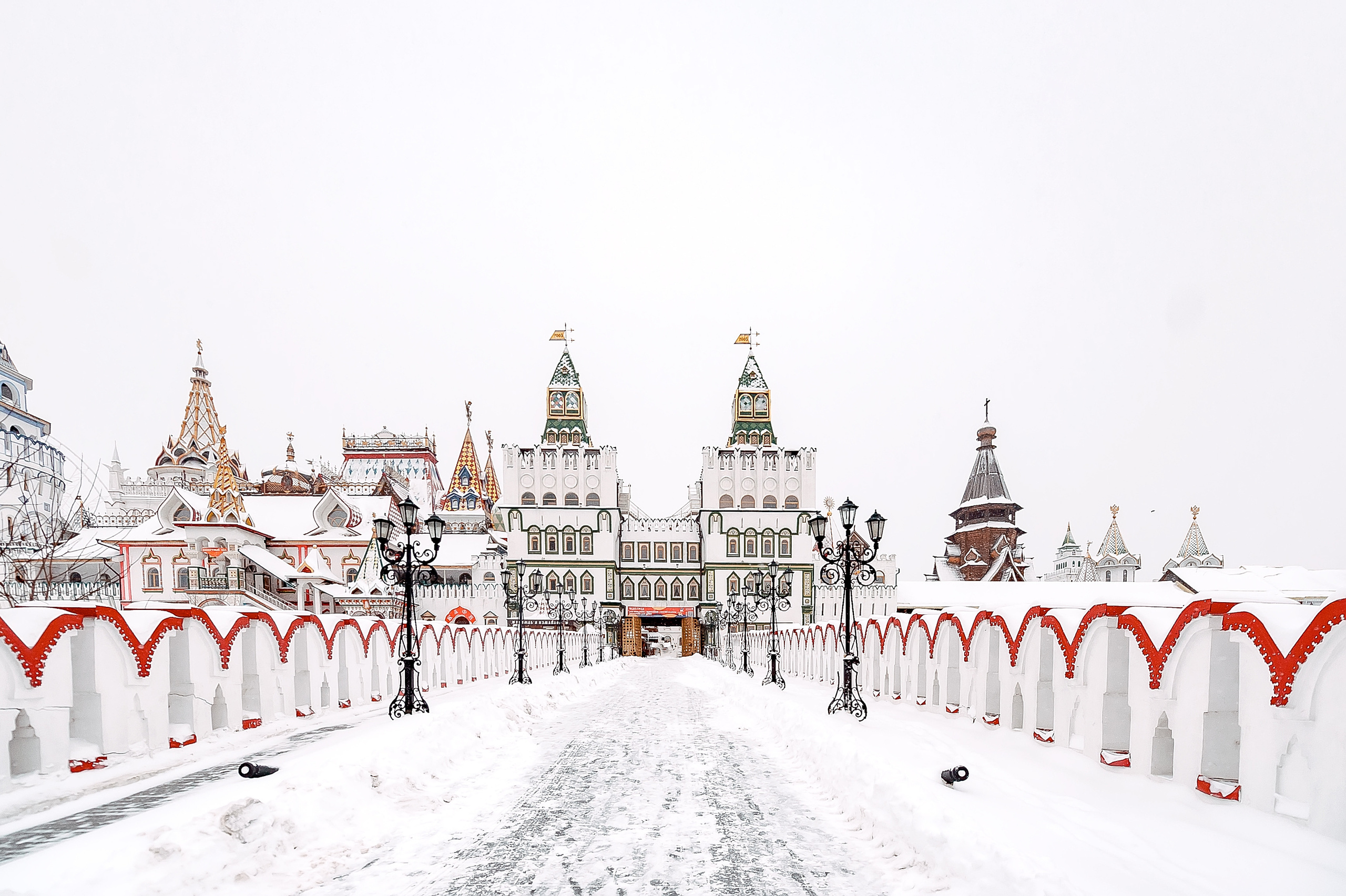 Зимняя свадьба в Лесных прудах, Щелково. Свадебный и семейный фотограф Виктория Носачёва. Щелково, Москва и МО