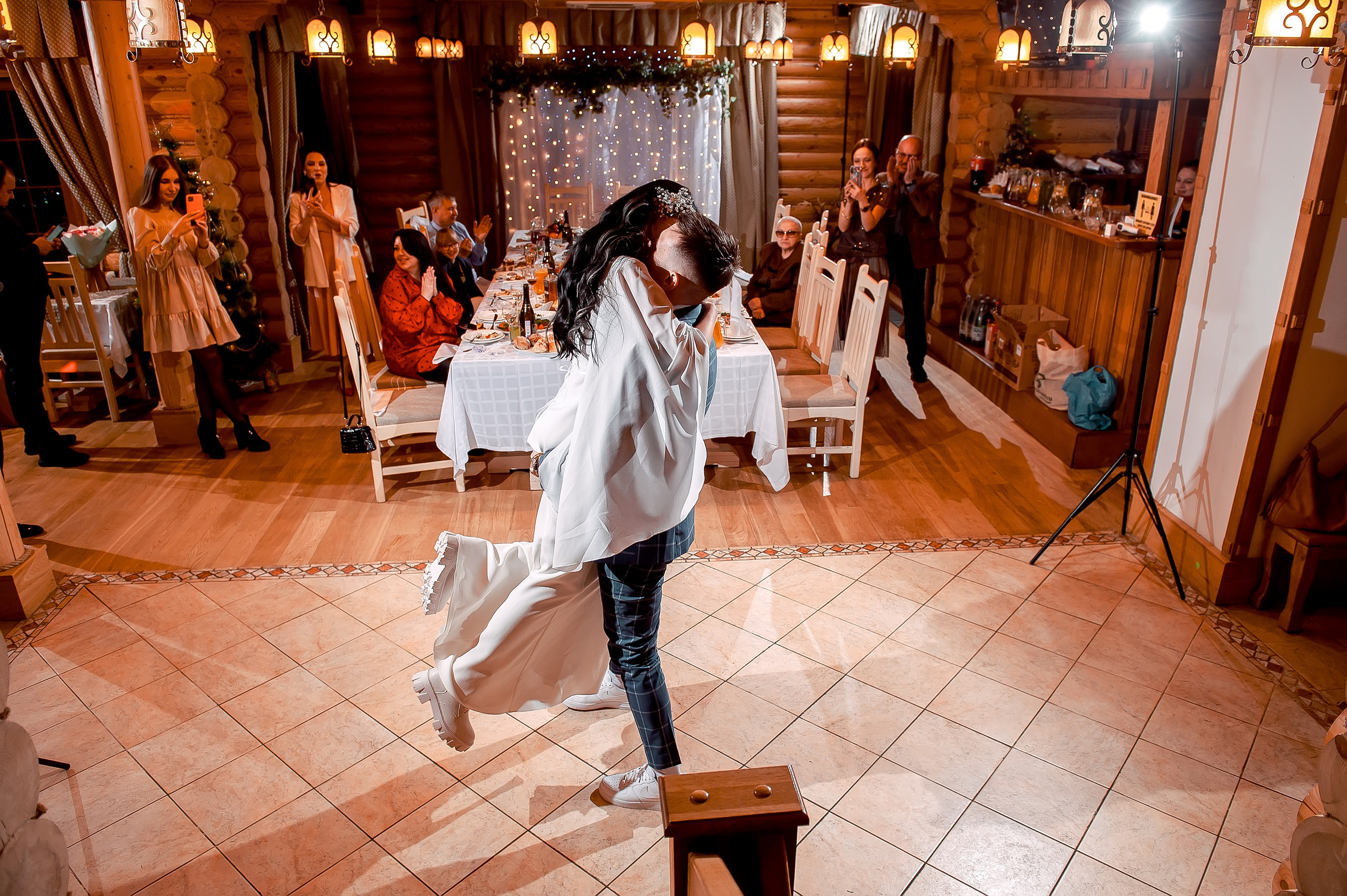 Зимняя свадьба в Лесных прудах, Щелково. Свадебный и семейный фотограф Виктория Носачёва. Щелково, Москва и МО