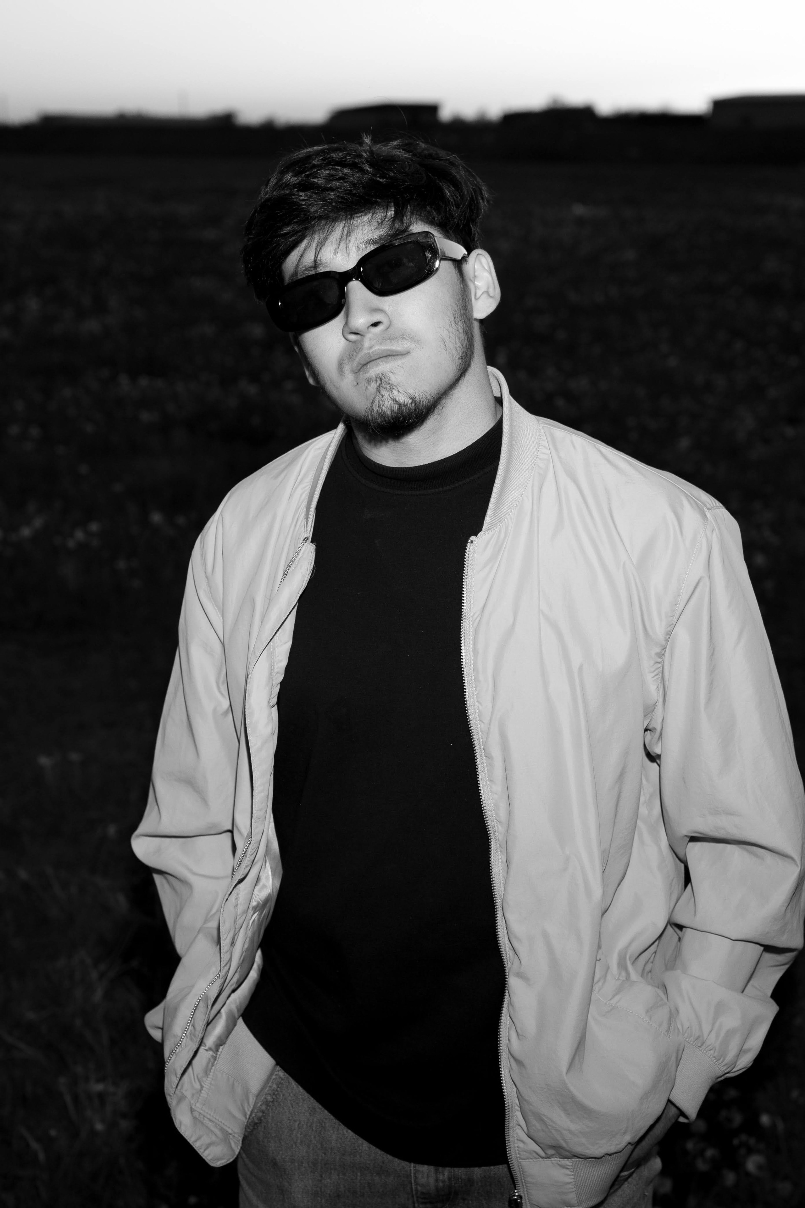 WEDDING VIDEOGRAPHER