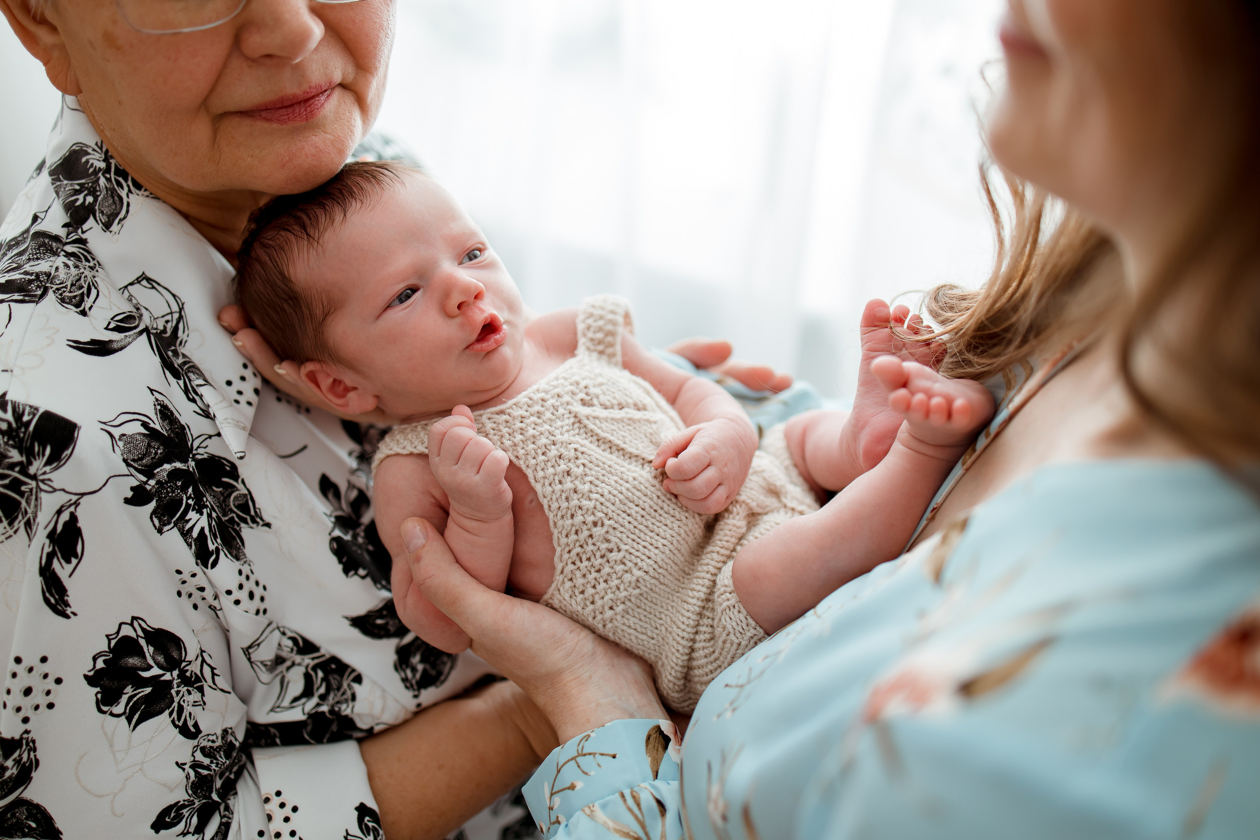 Роберт, 8 дней. Семейный и детский фотограф в Железногорске Саламахо Ольга