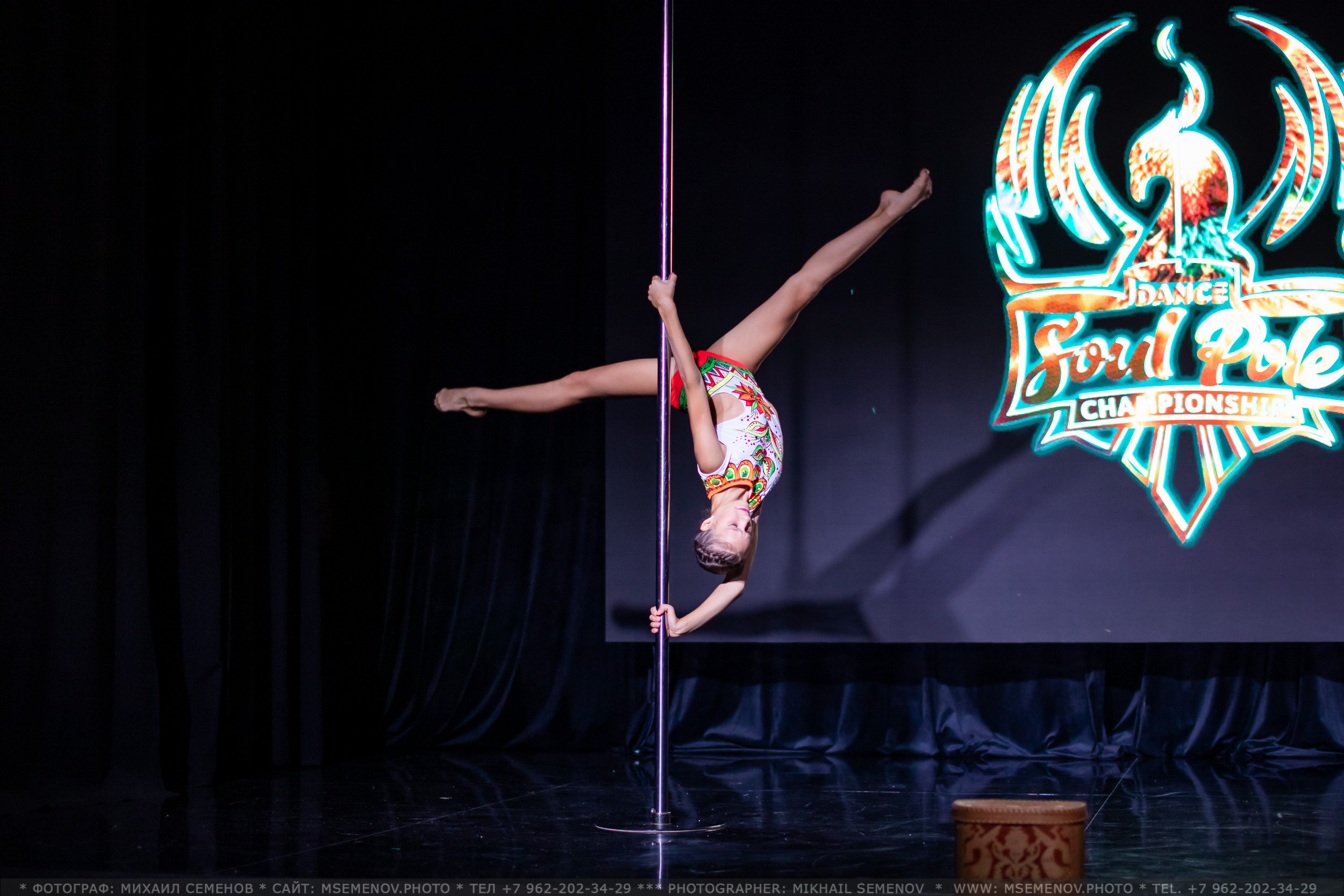 АНОНС фоторепортажа с «Soul Pole Dance Championship». Photographer for business Mikhail Semenov. Aqua photo studio, photo school