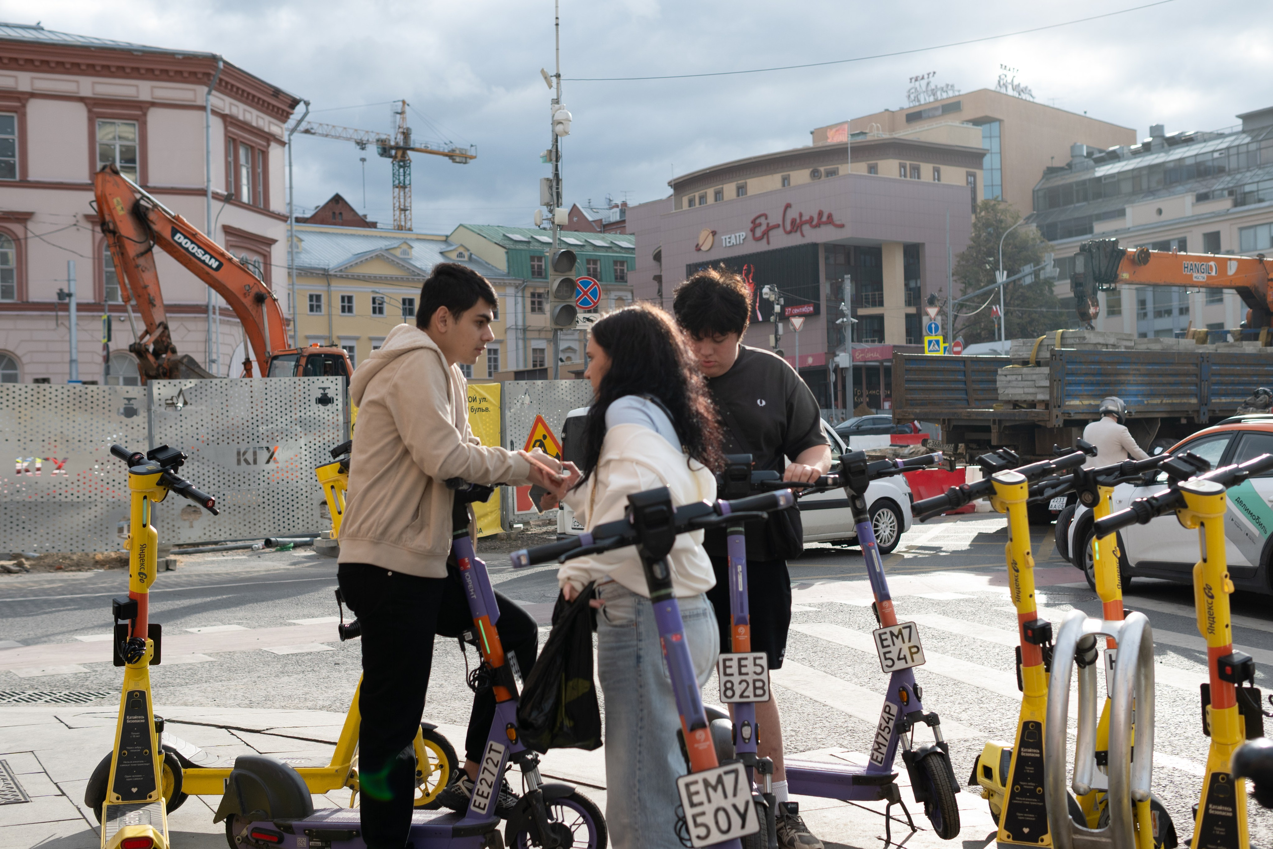 180 дней лета. Ожерельев Лев